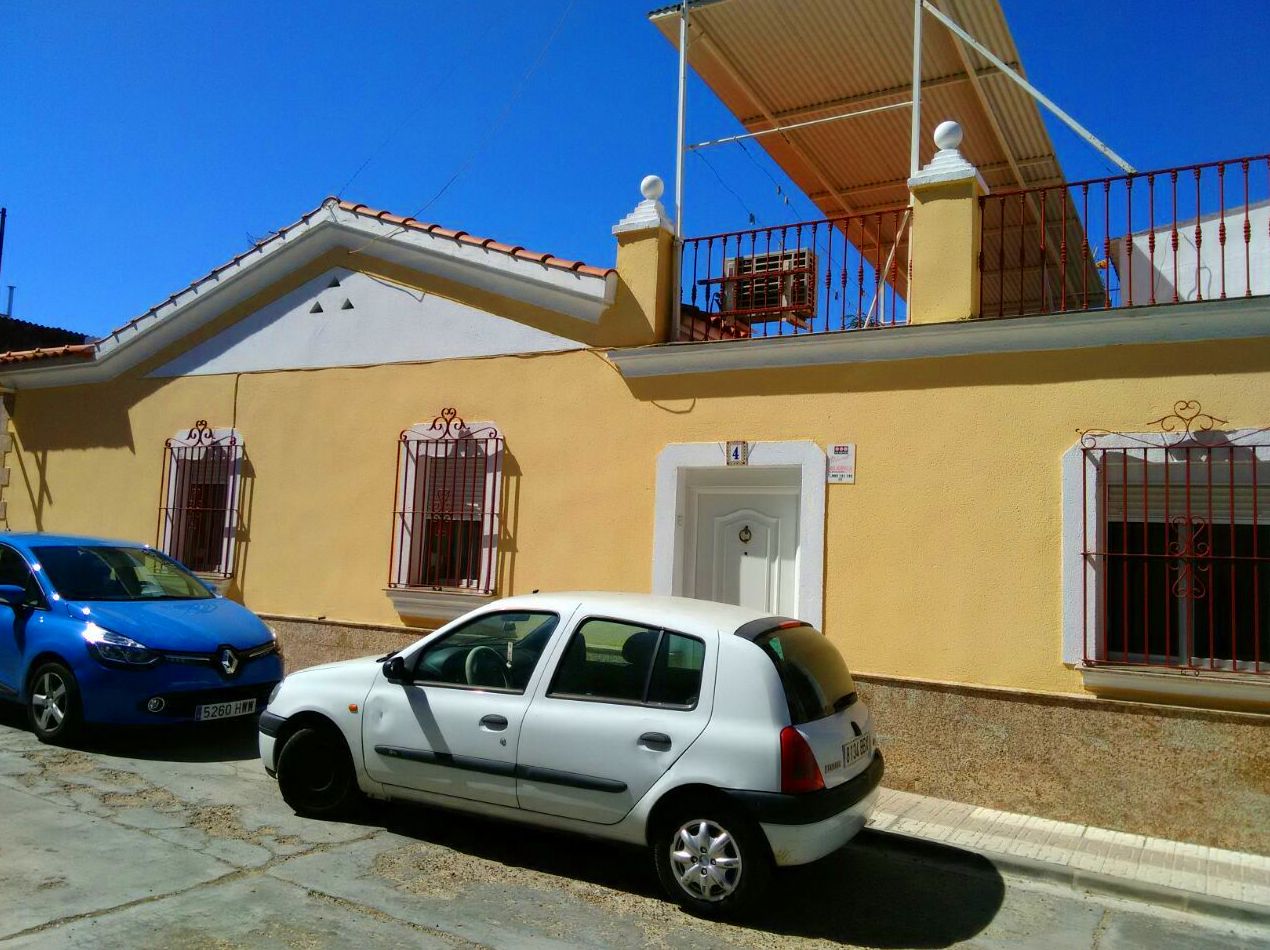 FACHADA LTRAL FACHADA LTRAL