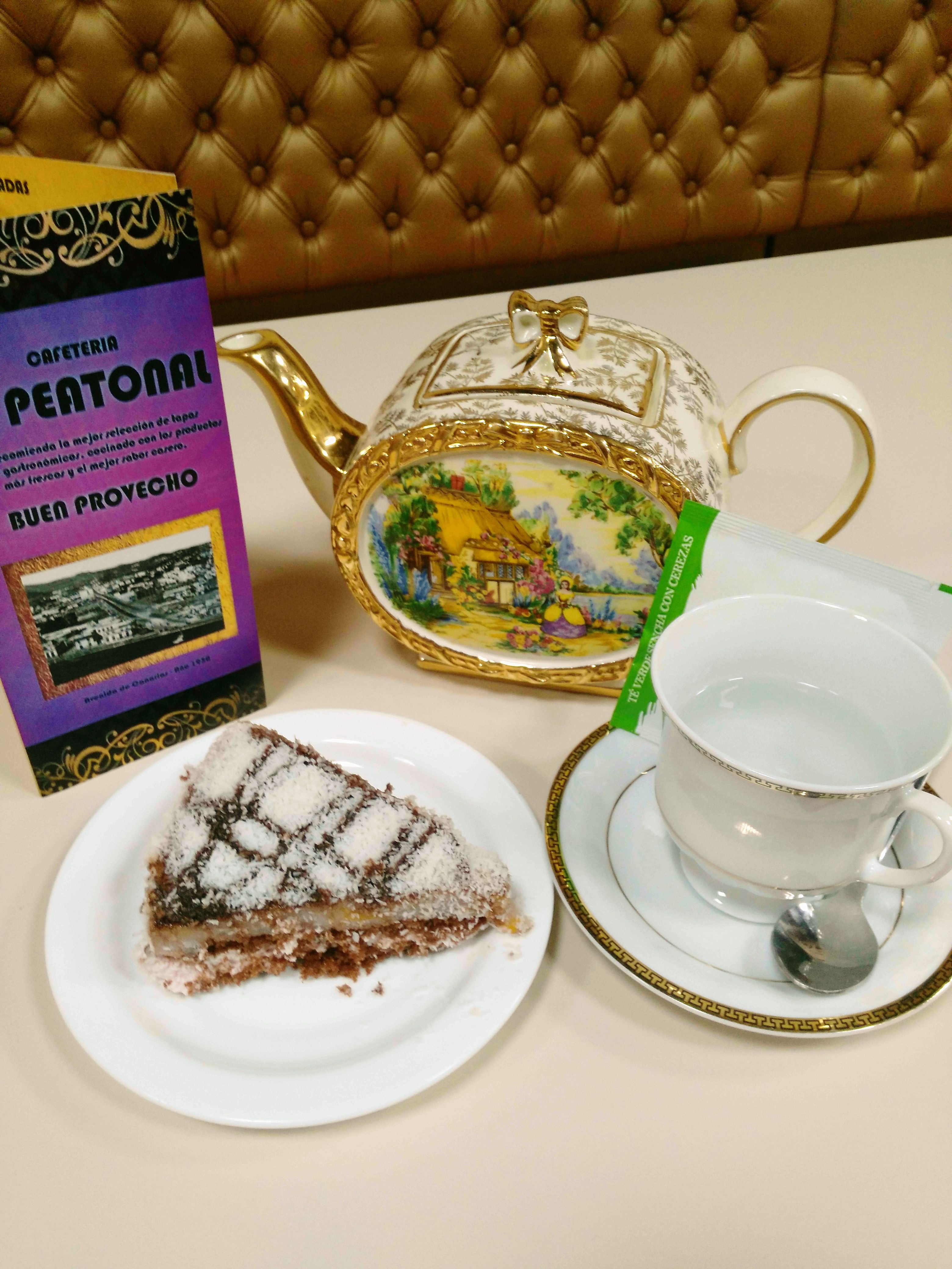 Desayunos completos: Servicios de La Peatonal Desayunos completos: Servicios de La Peatonal
