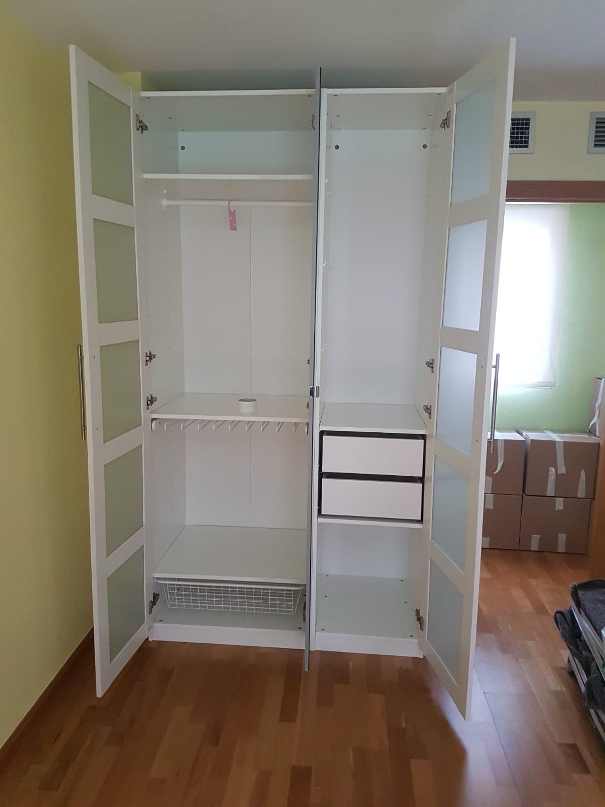 Montaje y desmontaje de muebles: Servicios de Mudanzas Cortés Montaje y desmontaje de muebles: Servicios de Mudanzas Cortés
