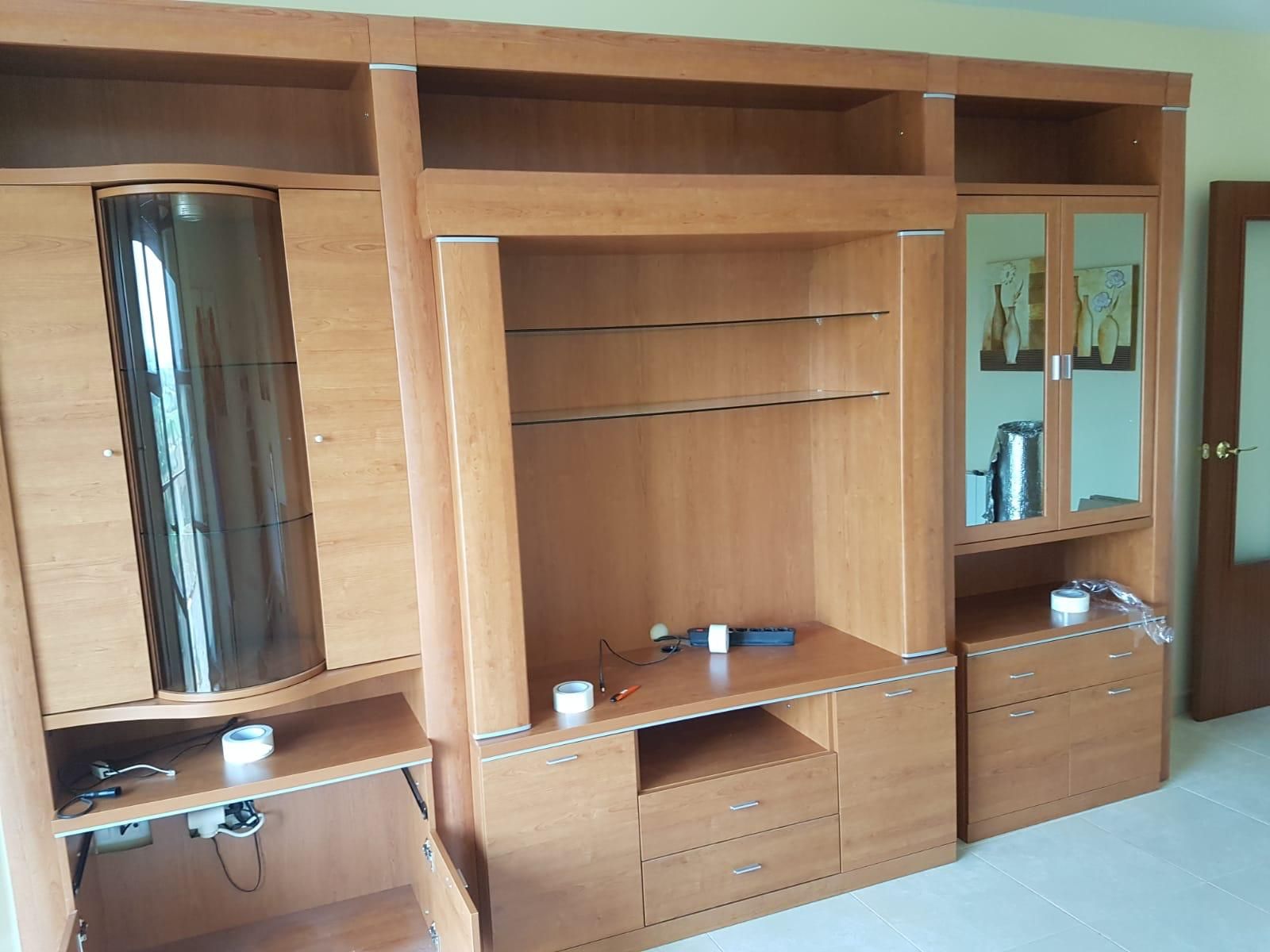 Montaje y desmontaje de muebles: Servicios de Mudanzas Cortés Montaje y desmontaje de muebles: Servicios de Mudanzas Cortés