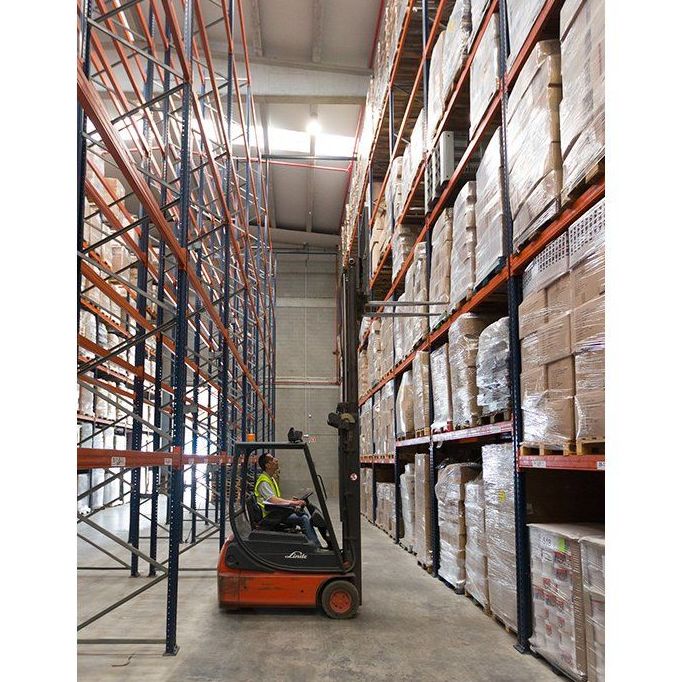 Manipulación y almacenamiento de mercancías: Servicios de Mascotrans Logístics Manipulación y almacenamiento de mercancías: Servicios de Mascotrans Logístics