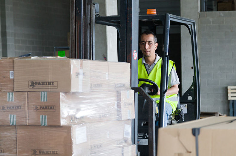 Distribution and collection of goods: Services de Mascotrans Logístics Distribution and collection of goods: Services de Mascotrans Logístics