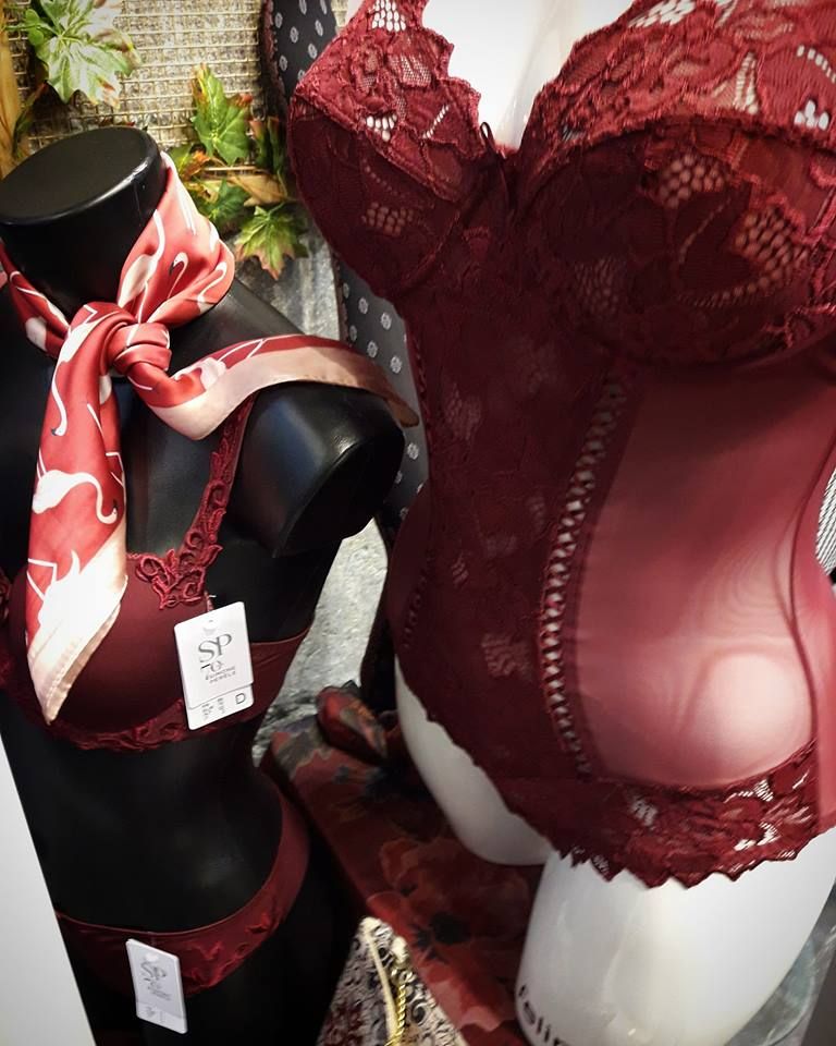 Corsetería: Productos de DÉJÀ VU LINGERIE Corsetería: Productos de DÉJÀ VU LINGERIE