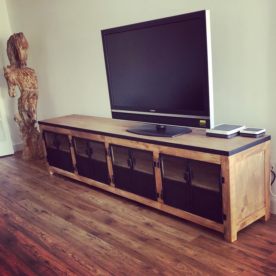 Muebles de TV: Servicios de Vintage.industrial Muebles de TV: Servicios de Vintage.industrial