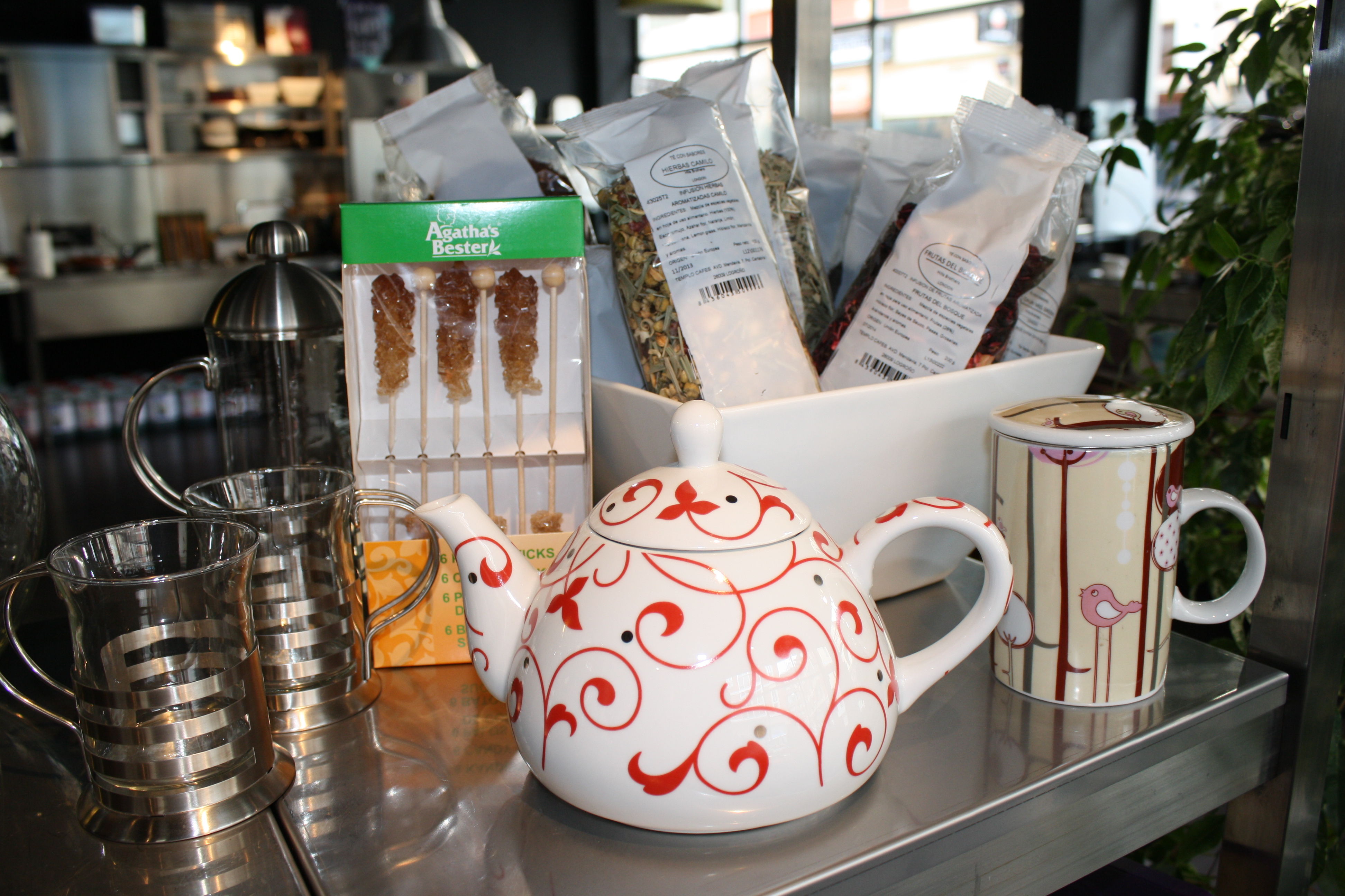 CAFÉS- TÉS- INFUSIONES -SOLUBLES-AZUCARES: Catálogo de FRL Equipamiento Hostelero CAFÉS- TÉS- INFUSIONES -SOLUBLES-AZUCARES: Catálogo de FRL Equipamiento Hostelero