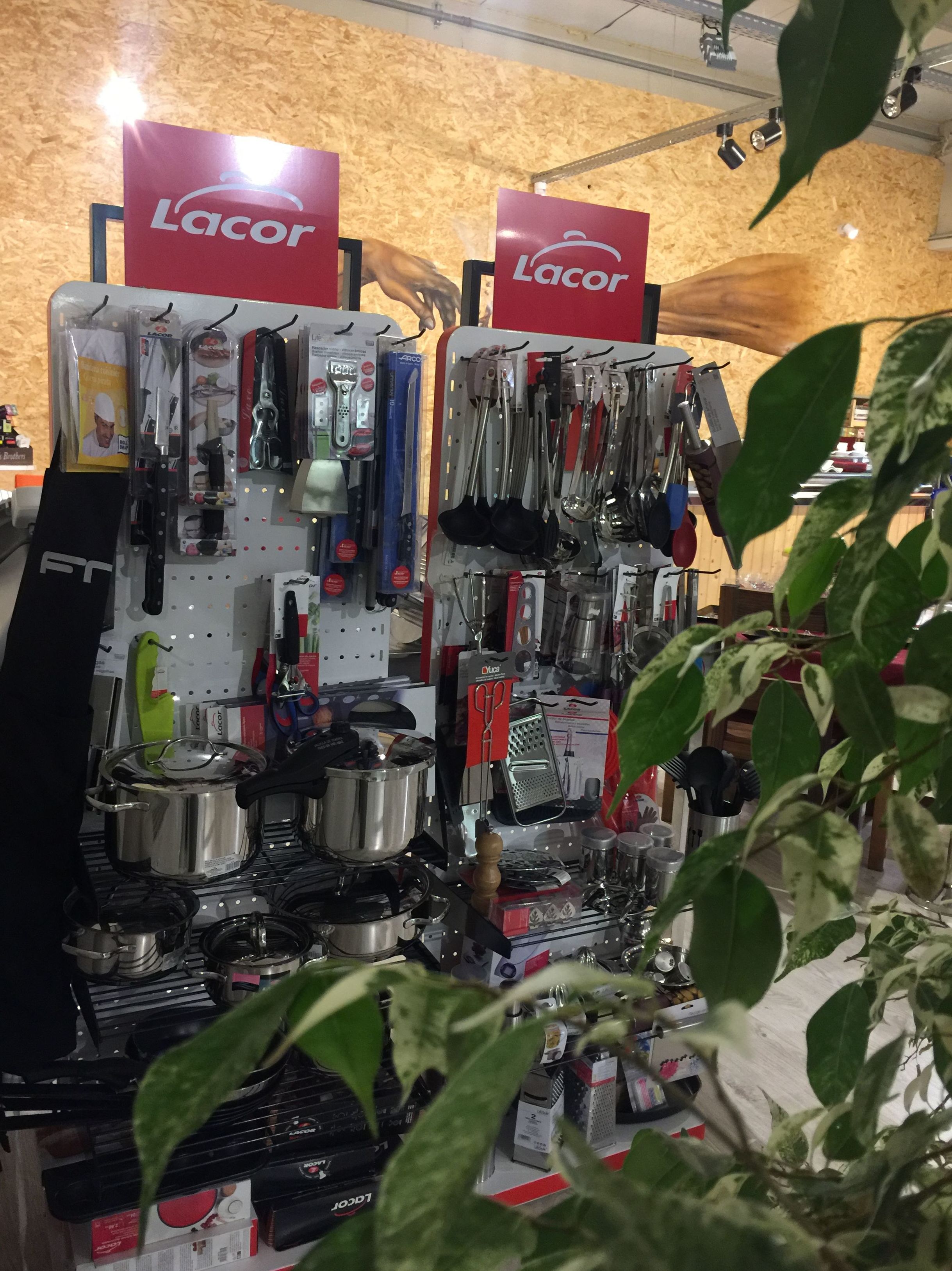 Foto 37 de Hostelería (instalaciones y suministros) en Medina de Pomar | FRL Hostelería