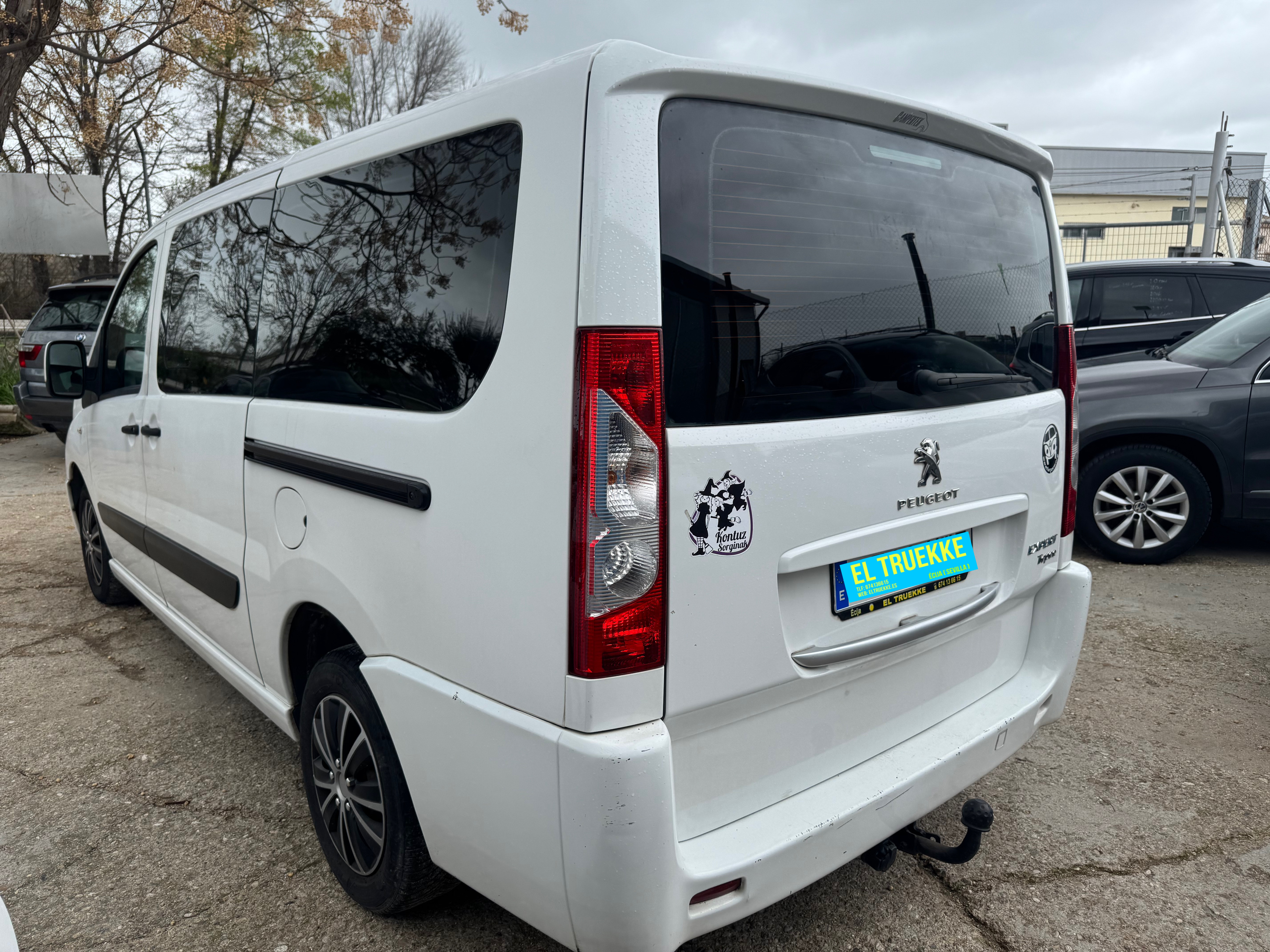 Peugeot expert 2.0 hdi 130 cv del 2014 con tan solo 199.0000 km: Stock de Vehículos de El Truekke Peugeot expert 2.0 hdi 130 cv del 2014 con tan solo 199.0000 km: Stock de Vehículos de El Truekke