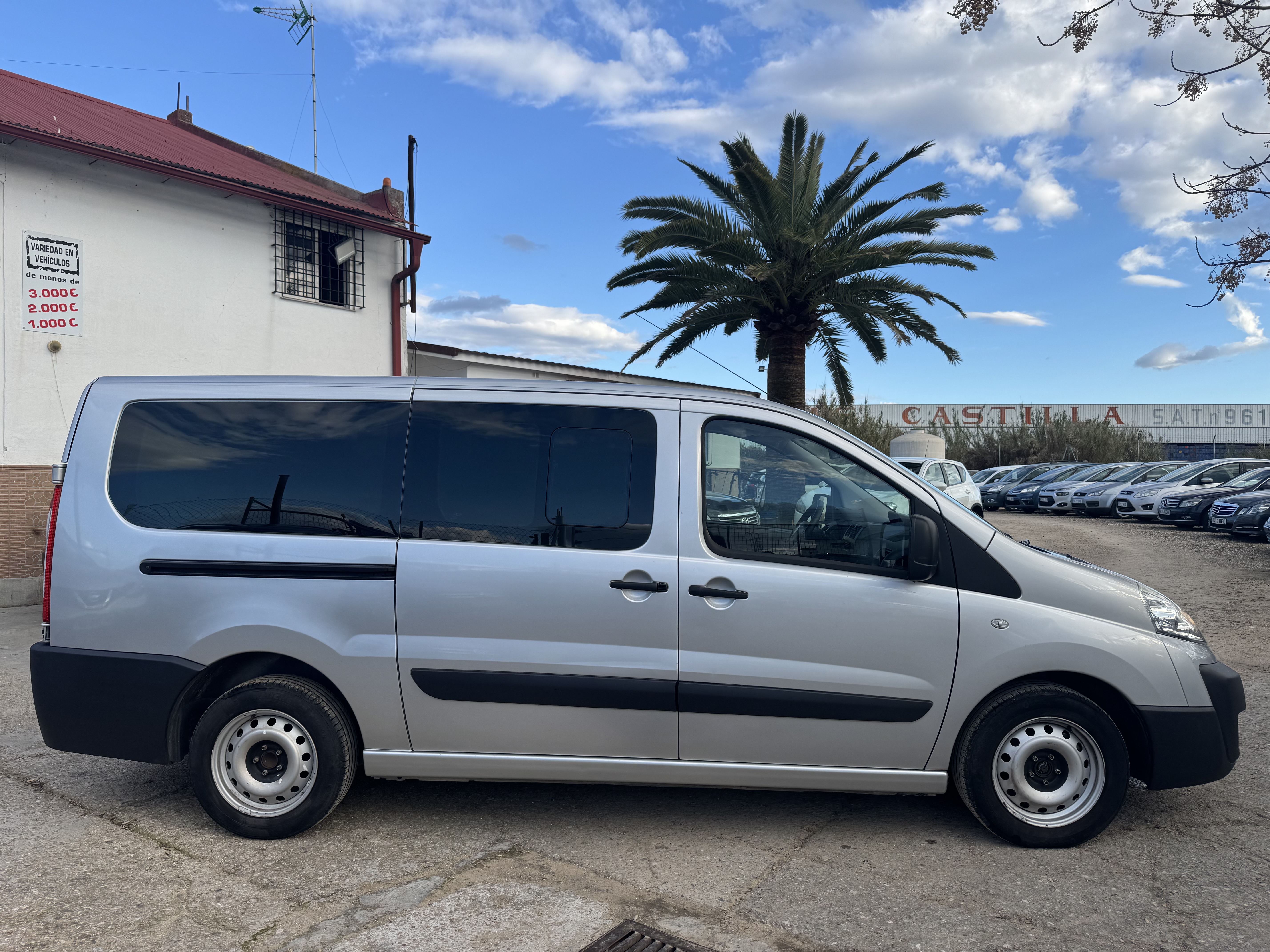 Fiat Scudo 2.0 hdi 130 cv del 6/2014 340.000 km: Stock de Vehículos de El Truekke Fiat Scudo 2.0 hdi 130 cv del 6/2014 340.000 km: Stock de Vehículos de El Truekke