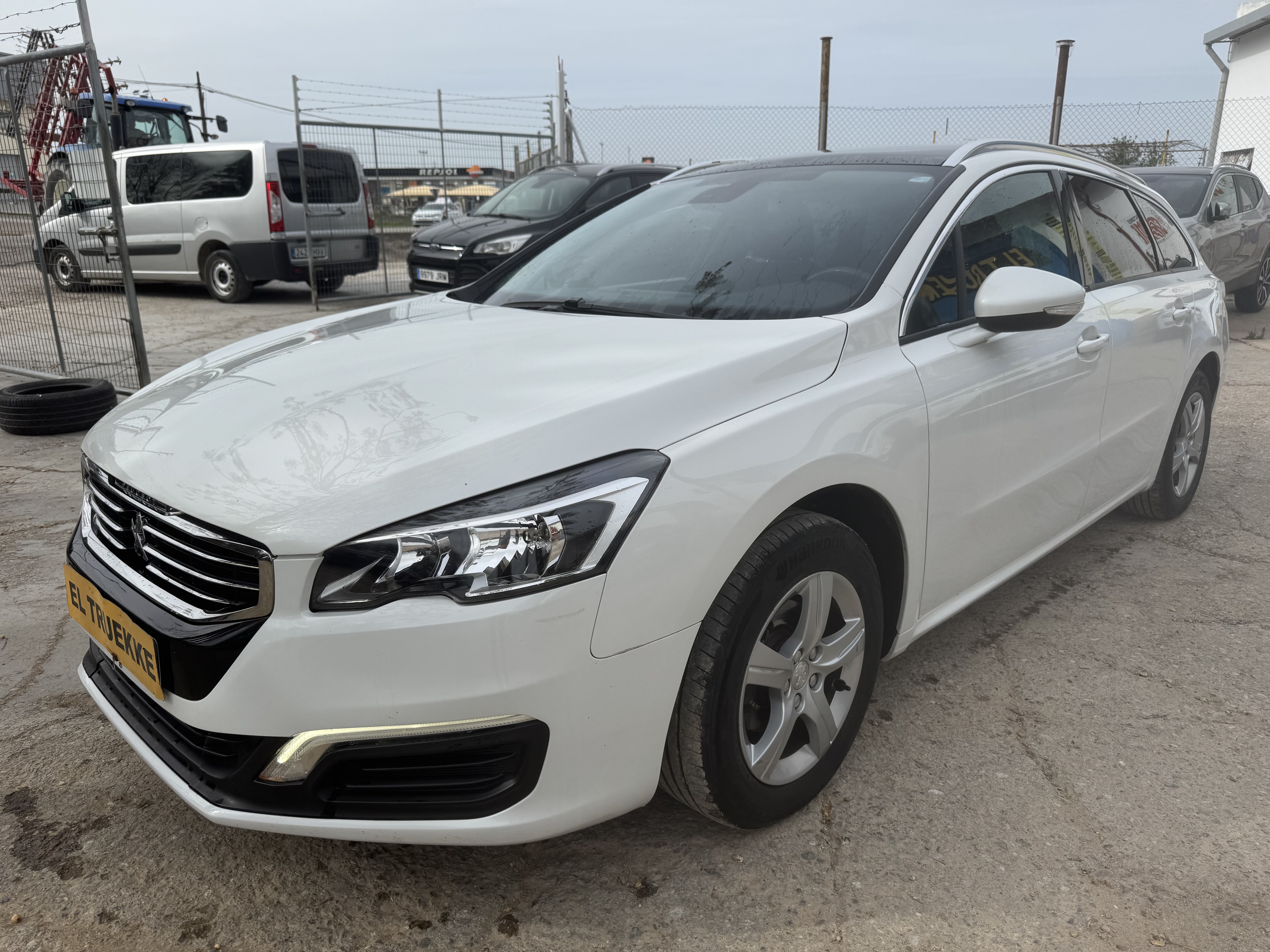 Peugeot 508 2.0 hdi 140 cv del 2014 con 220.000 km: Stock de Vehículos de El Truekke Peugeot 508 2.0 hdi 140 cv del 2014 con 220.000 km: Stock de Vehículos de El Truekke