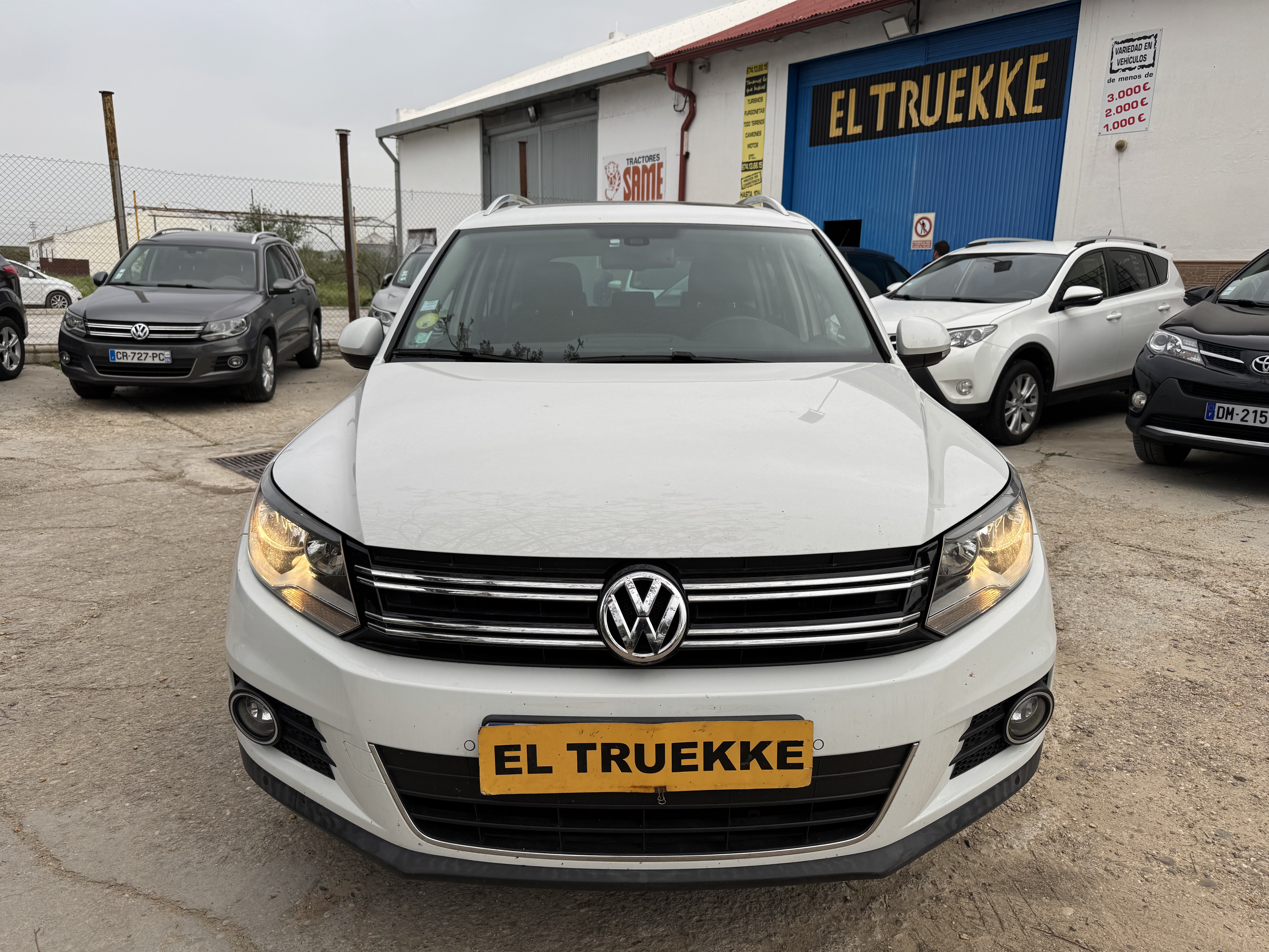 Volkswagen tiguan 2.0 tdi del 2014 con 179.000 km: Stock de Vehículos de El Truekke Volkswagen tiguan 2.0 tdi del 2014 con 179.000 km: Stock de Vehículos de El Truekke