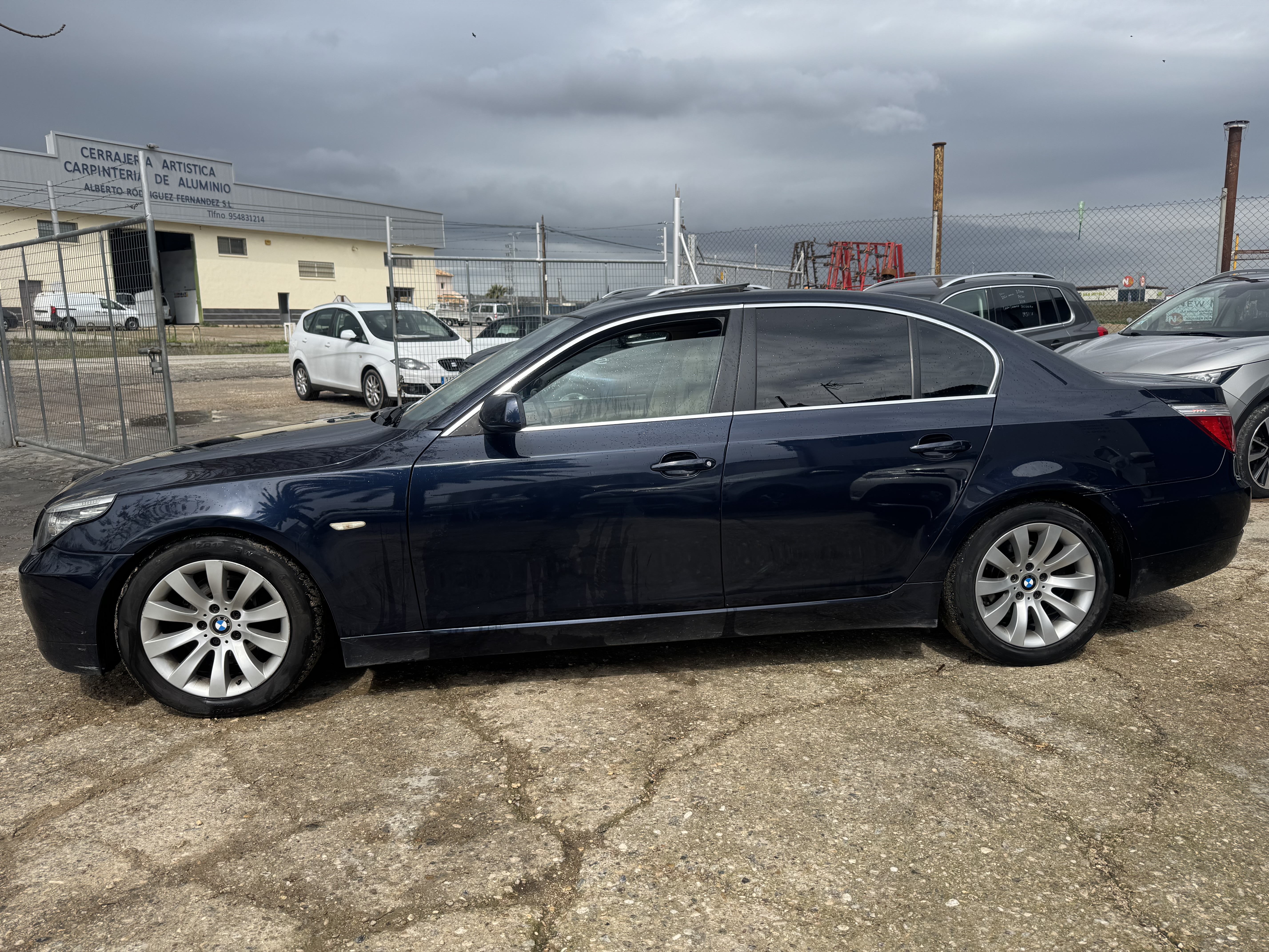 BMW 520 d 177 cv del 2008 con 302.000 km: Stock de Vehículos de El Truekke BMW 520 d 177 cv del 2008 con 302.000 km: Stock de Vehículos de El Truekke