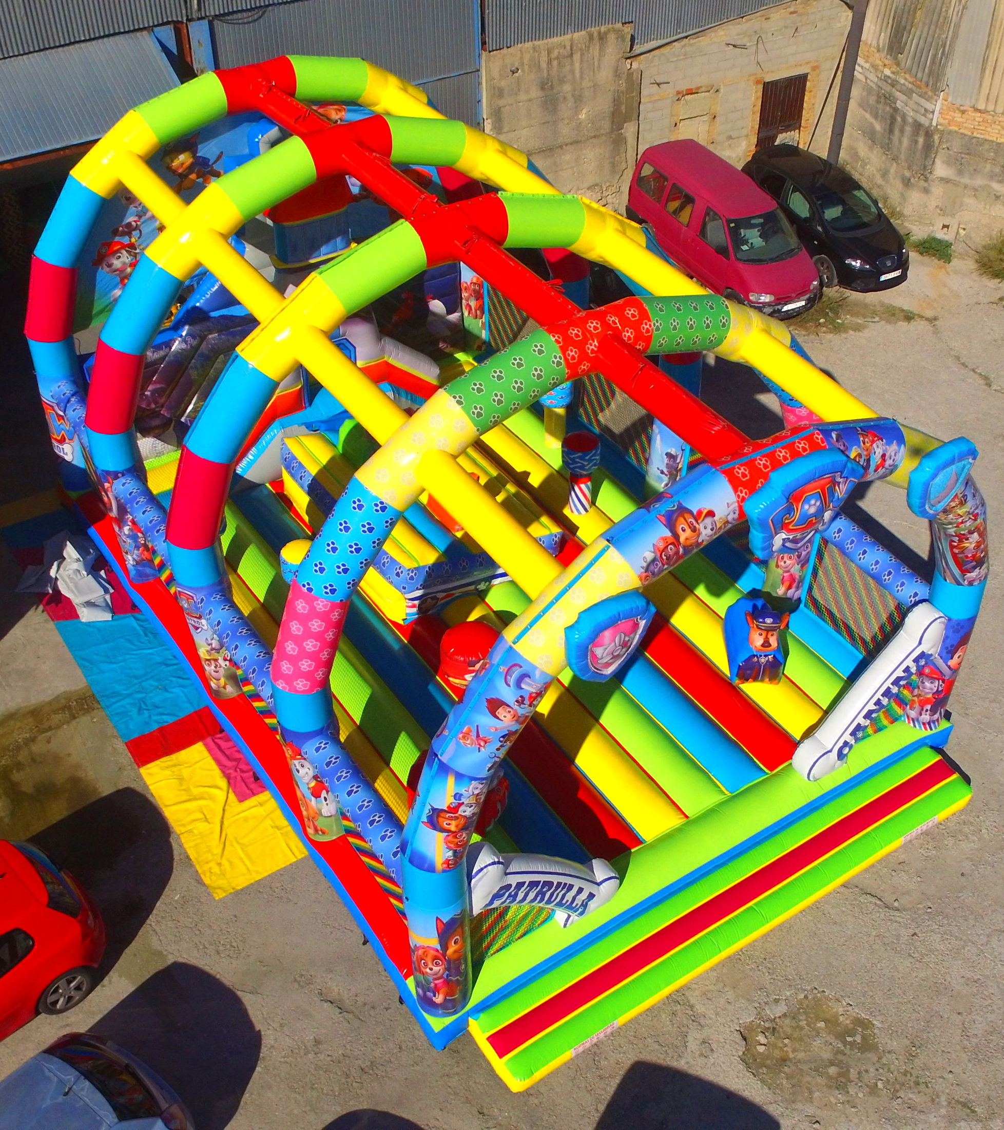 Castillo hinchable balsa movimiento: Catálogo de Hinchables Happy Jump Castillo hinchable balsa movimiento: Catálogo de Hinchables Happy Jump