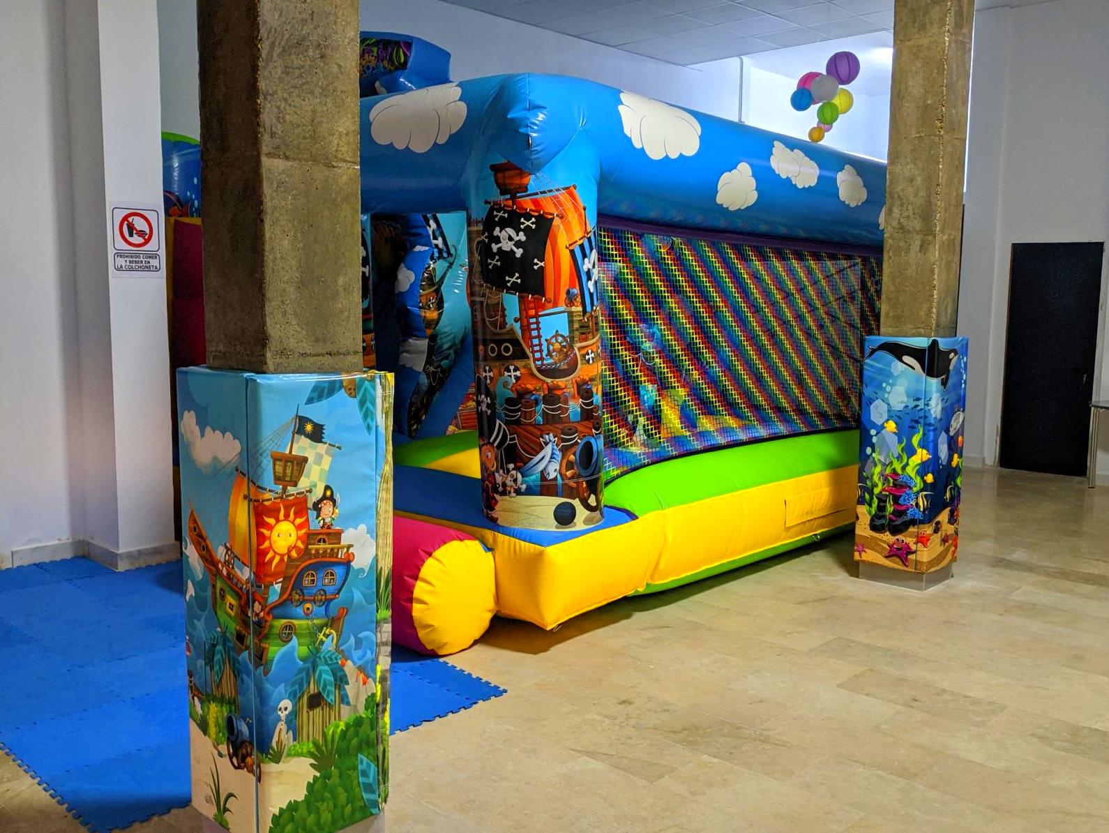 Plataforma tobogán piratas: Catálogo de Hinchables Happy Jump Plataforma tobogán piratas: Catálogo de Hinchables Happy Jump