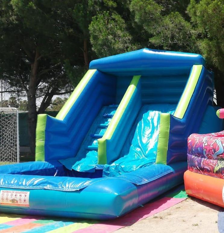 Tobogán acuático con piscina : Catálogo de Hinchables Happy Jump Tobogán acuático con piscina : Catálogo de Hinchables Happy Jump