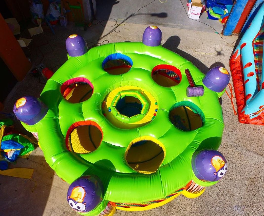 Roba bolas: Catálogo de Hinchables Happy Jump Roba bolas: Catálogo de Hinchables Happy Jump