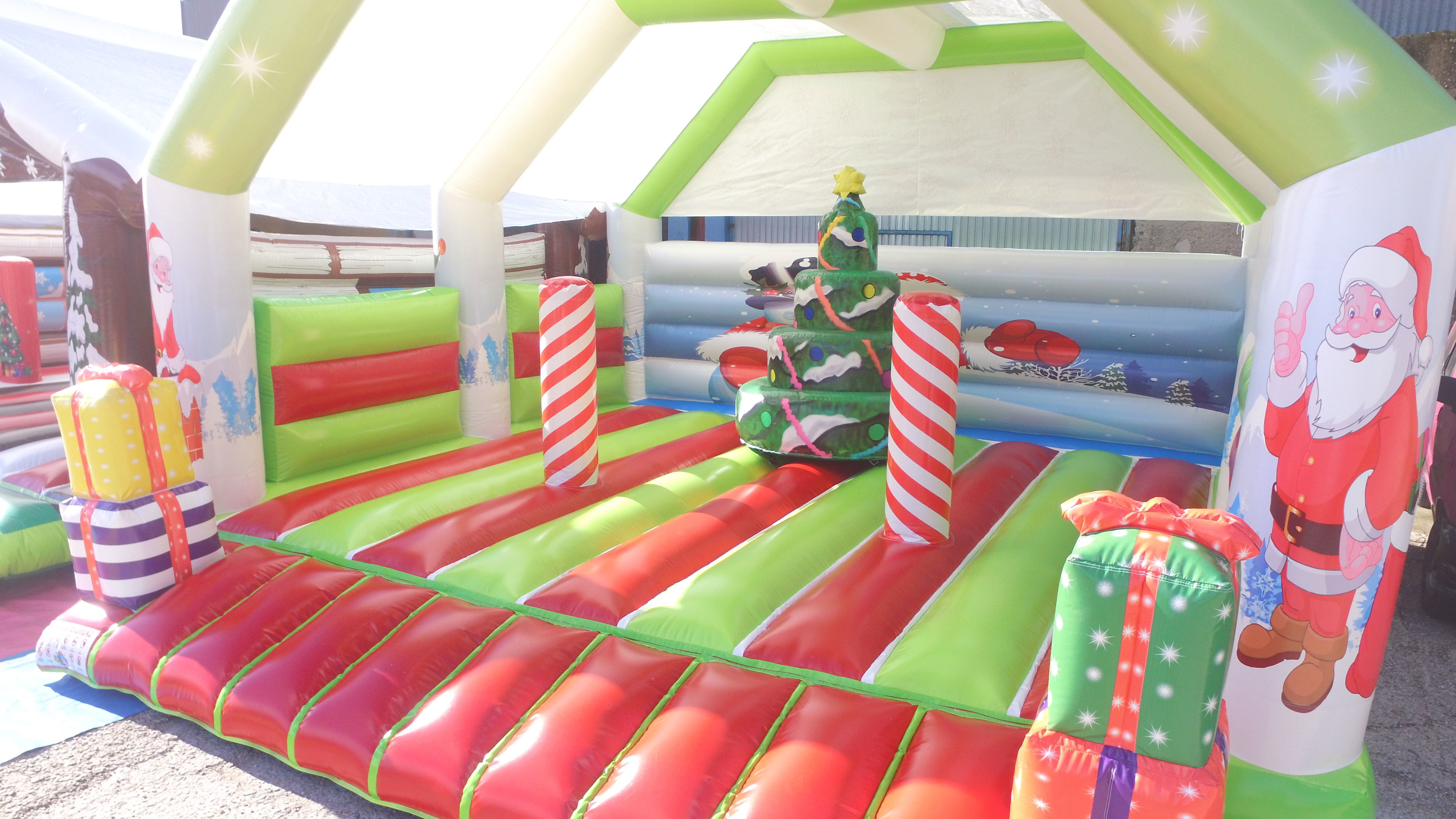 Plataforma Navidad: Catálogo de Hinchables Happy Jump Plataforma Navidad: Catálogo de Hinchables Happy Jump