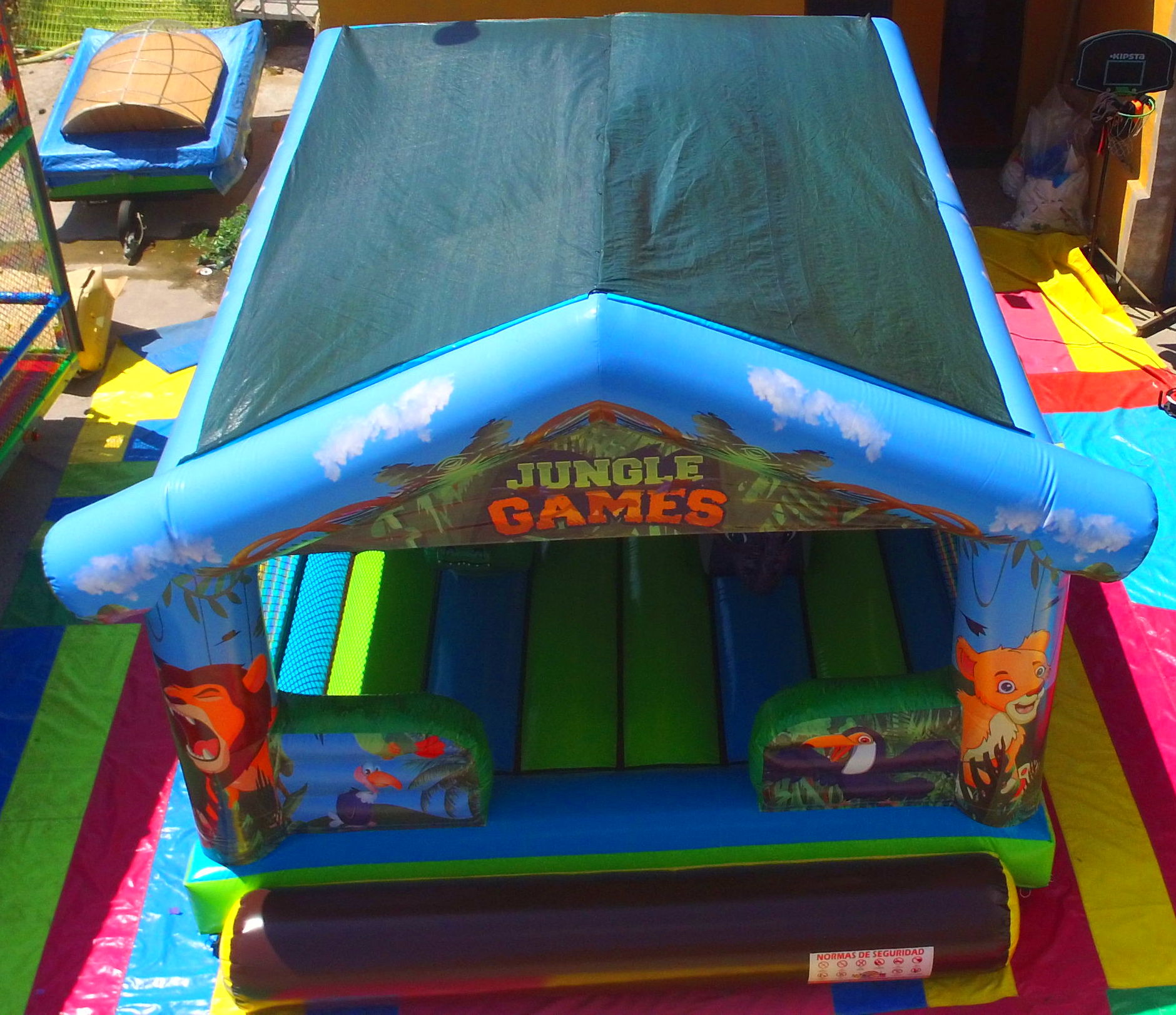 Castillo hinchable plataforma Happy Jungla: Catálogo de Hinchables Happy Jump Castillo hinchable plataforma Happy Jungla: Catálogo de Hinchables Happy Jump