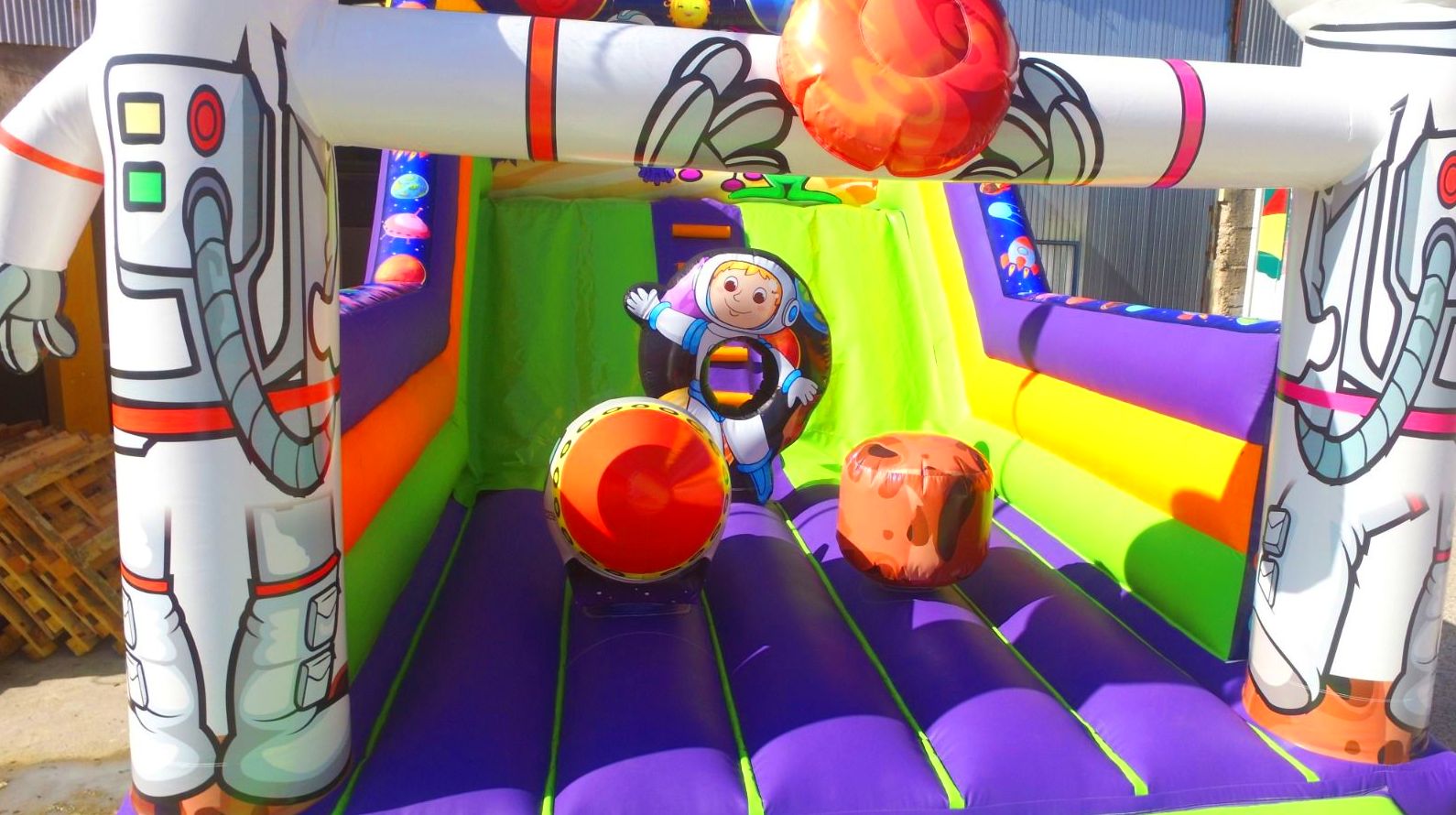 Happy-33: Catálogo de Hinchables Happy Jump Happy-33: Catálogo de Hinchables Happy Jump