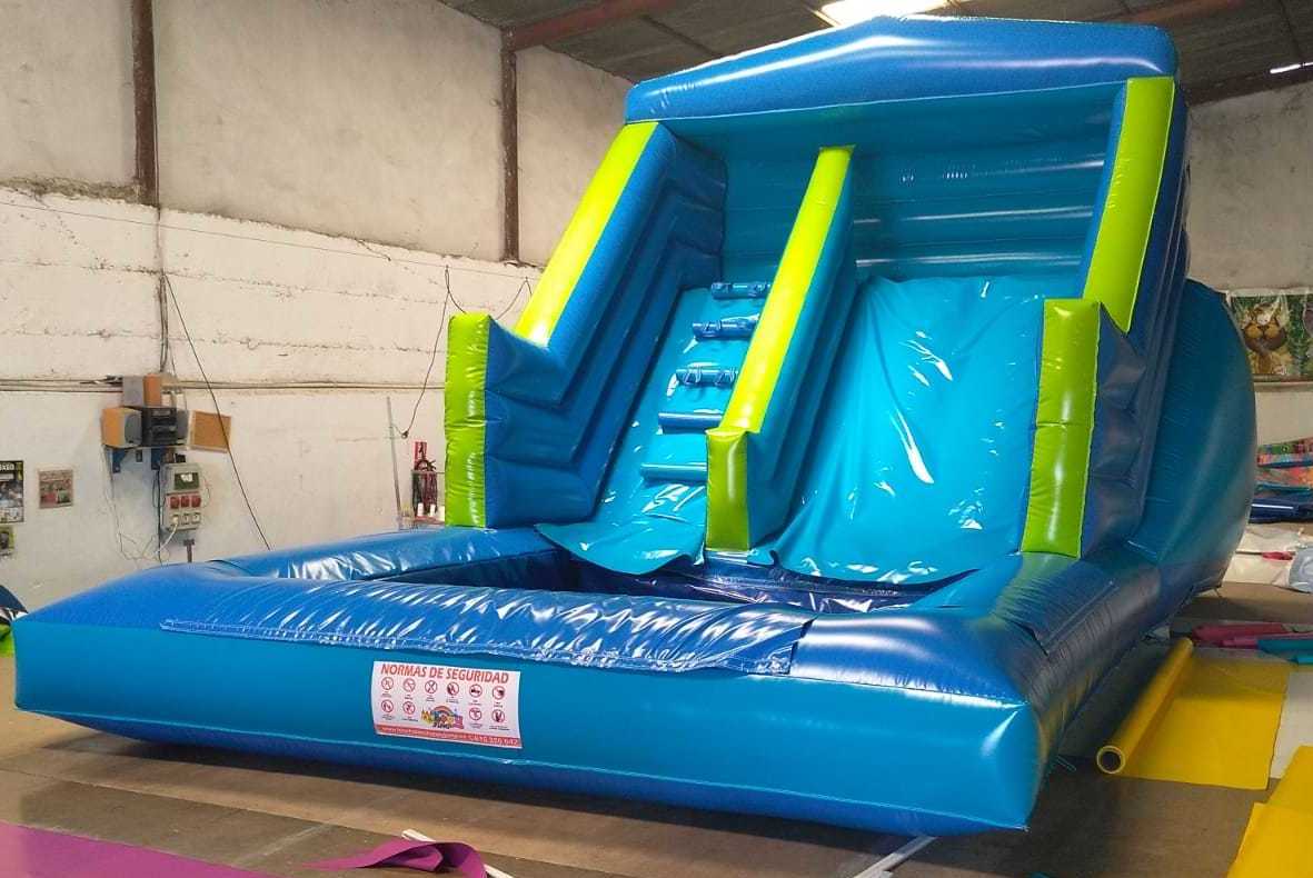 Tobogán acuático con piscina : Catálogo de Hinchables Happy Jump Tobogán acuático con piscina : Catálogo de Hinchables Happy Jump