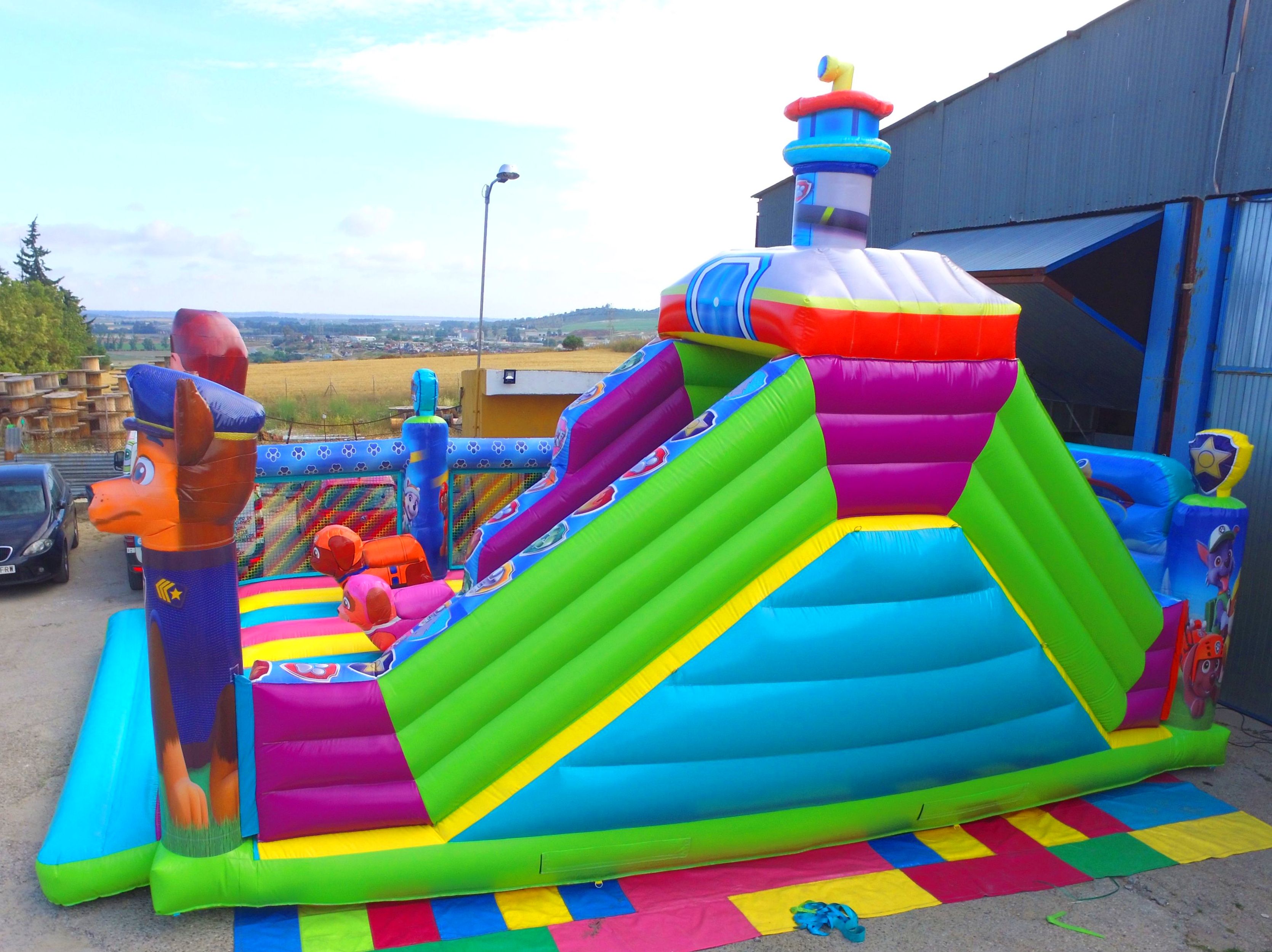 Plataforma Tobogán Patrulla Torre: Catálogo de Hinchables Happy Jump Plataforma Tobogán Patrulla Torre: Catálogo de Hinchables Happy Jump