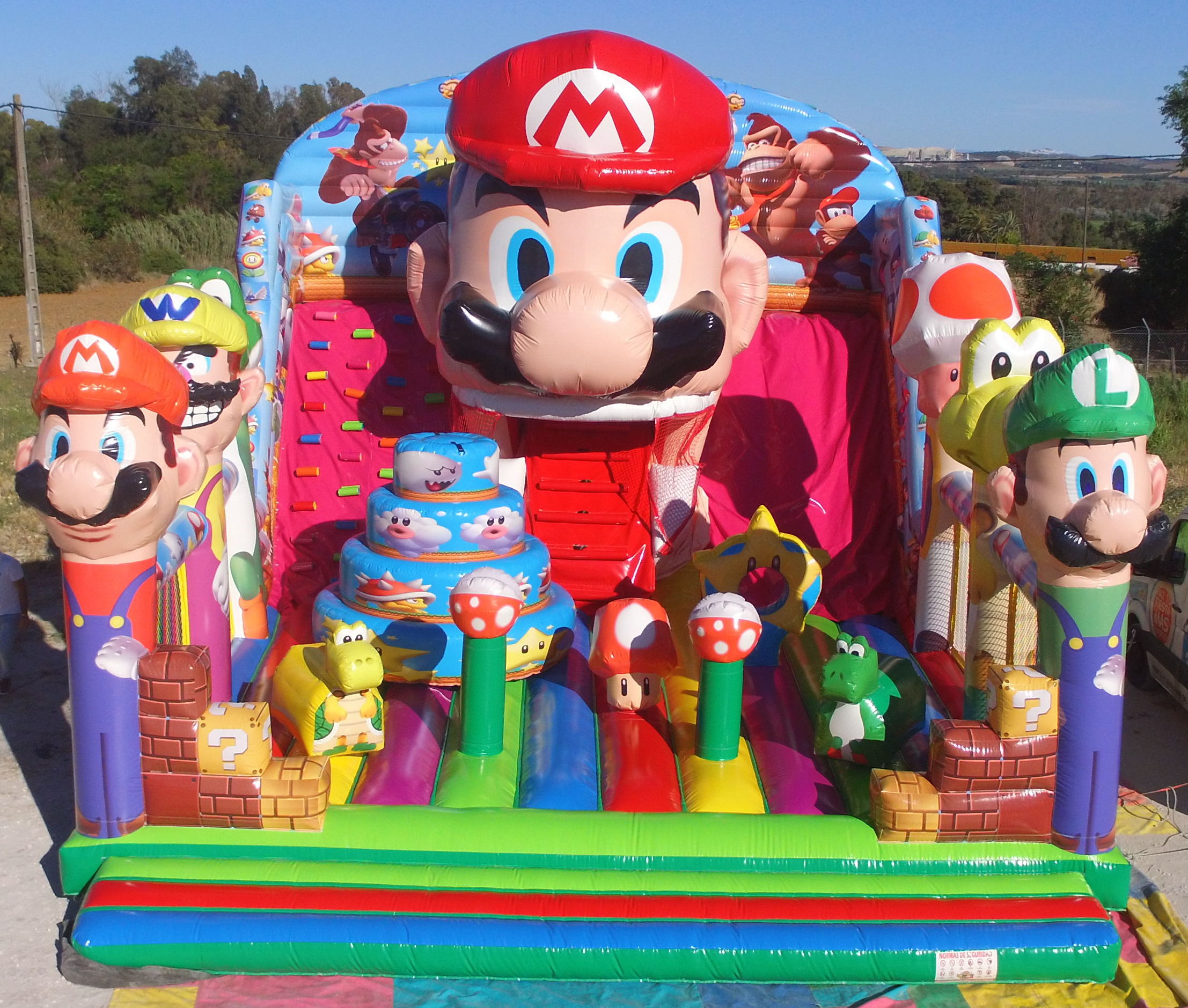 MarioBros Movimiento: Catálogo de Hinchables Happy Jump MarioBros Movimiento: Catálogo de Hinchables Happy Jump