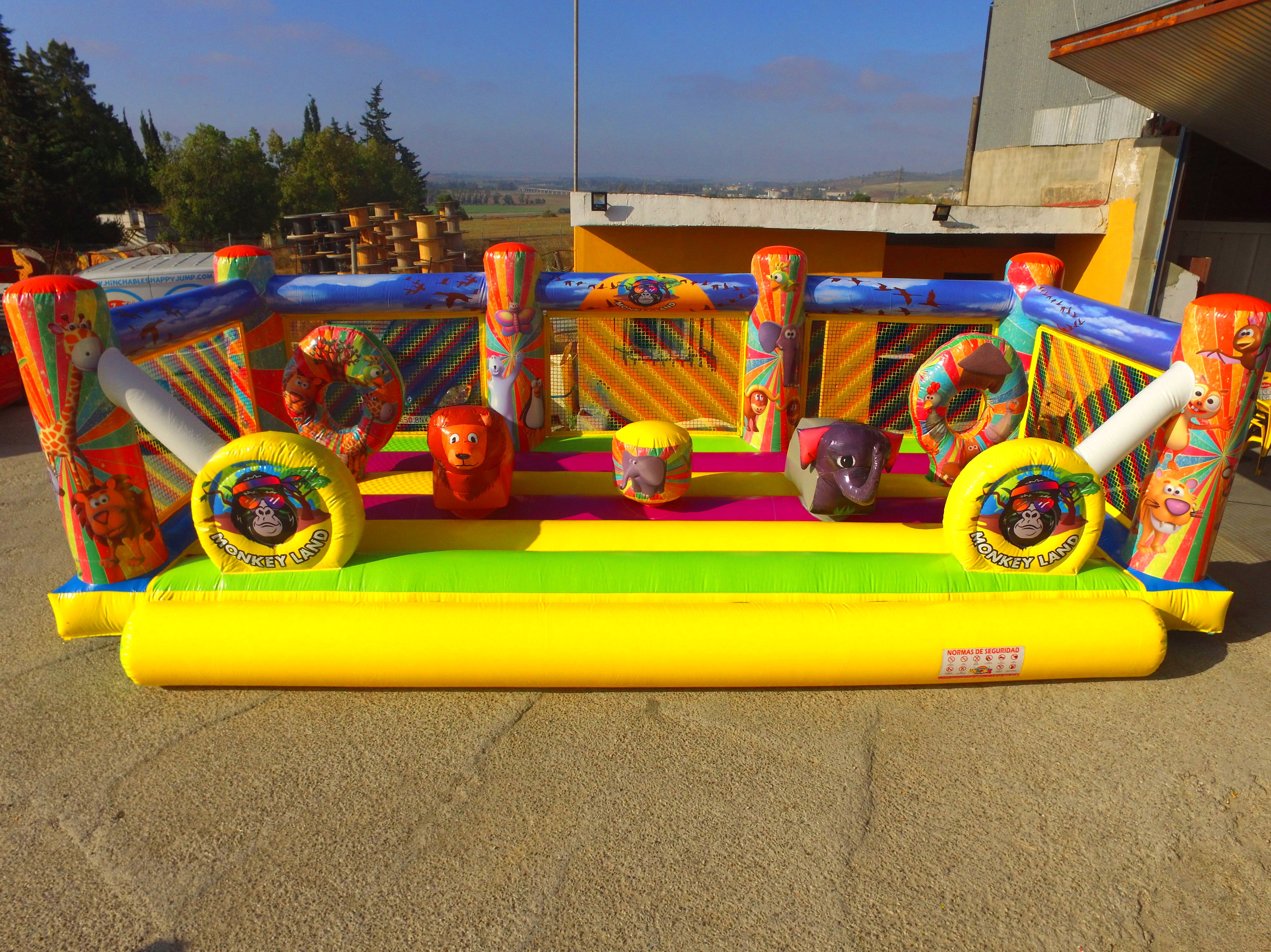 Castillo hinchable plataforma redes selva: Catálogo de Hinchables Happy Jump Castillo hinchable plataforma redes selva: Catálogo de Hinchables Happy Jump