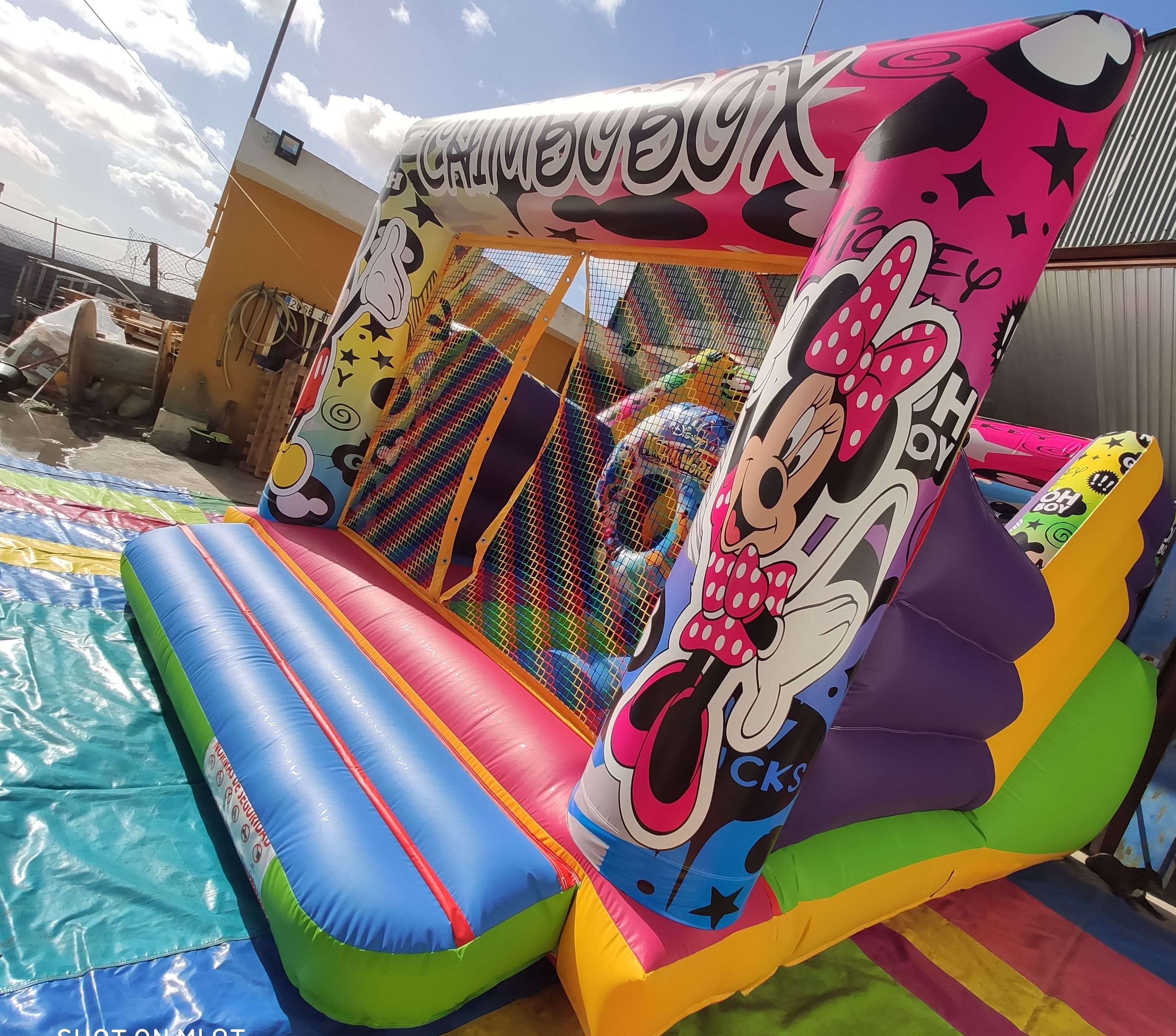 Happy-39: Catálogo de Hinchables Happy Jump Happy-39: Catálogo de Hinchables Happy Jump