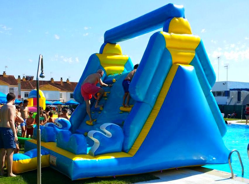 Tobogán Acuático para piscinas: Catálogo de Hinchables Happy Jump Tobogán Acuático para piscinas: Catálogo de Hinchables Happy Jump