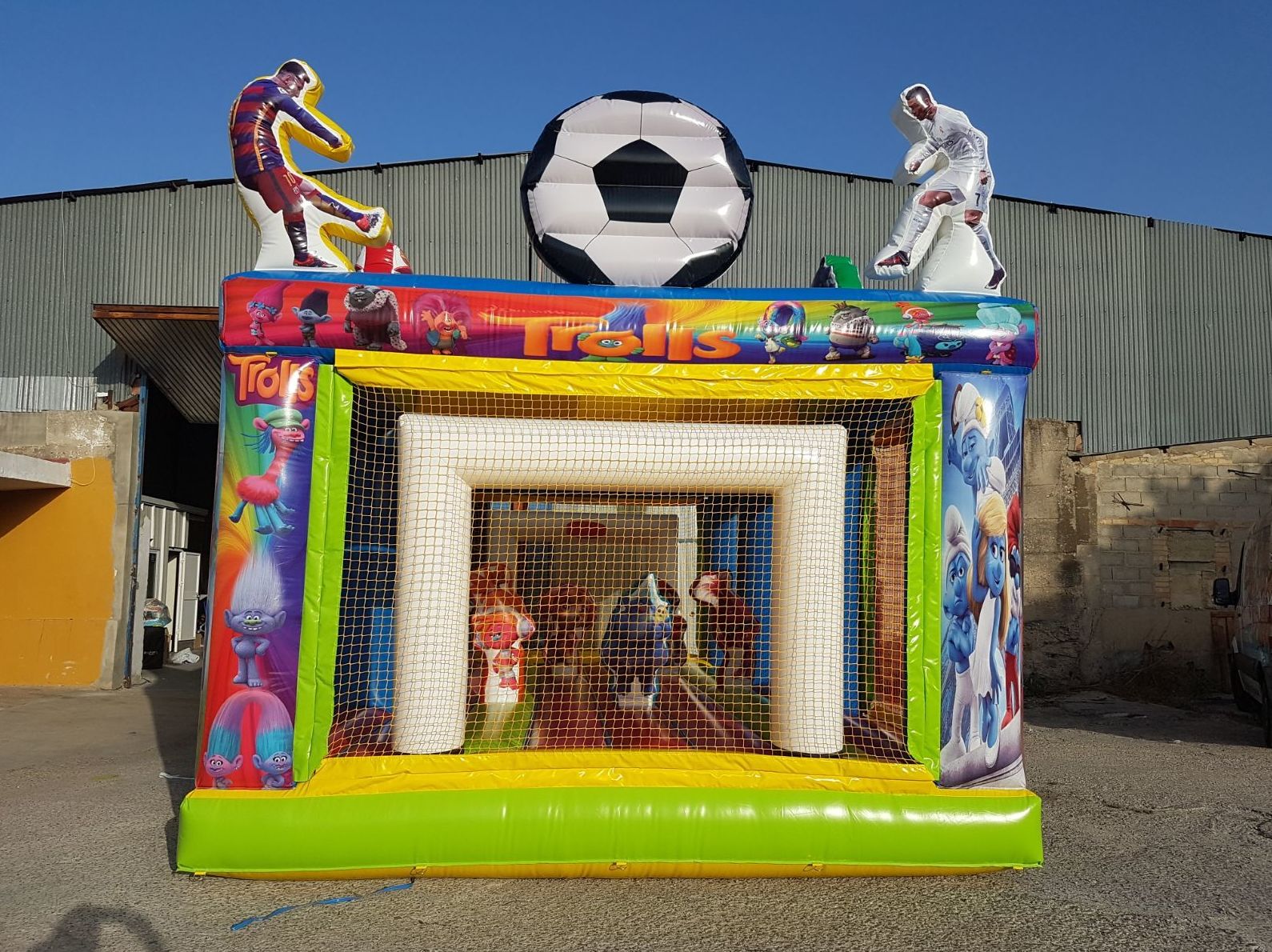 Campo de Futbol variado: Catálogo de Hinchables Happy Jump Campo de Futbol variado: Catálogo de Hinchables Happy Jump