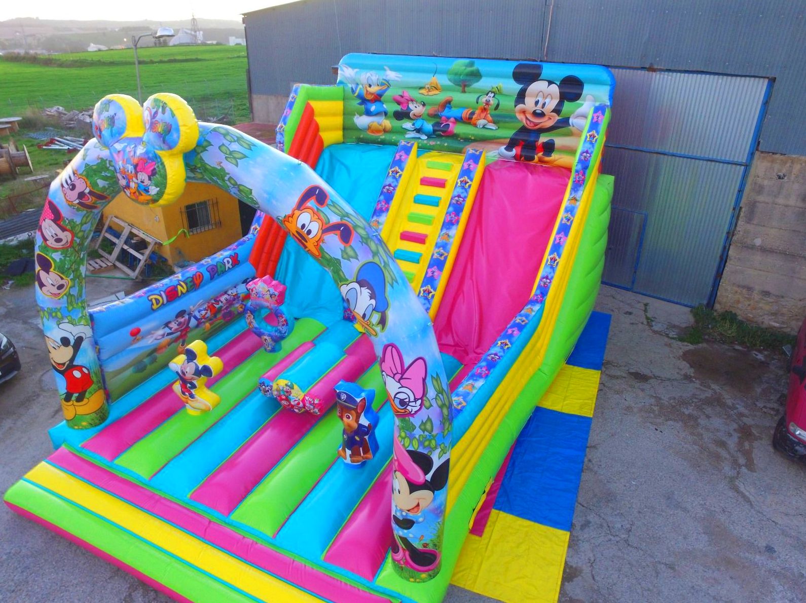 Tobogan Multiobstaculos Disney: Catálogo de Hinchables Happy Jump Tobogan Multiobstaculos Disney: Catálogo de Hinchables Happy Jump