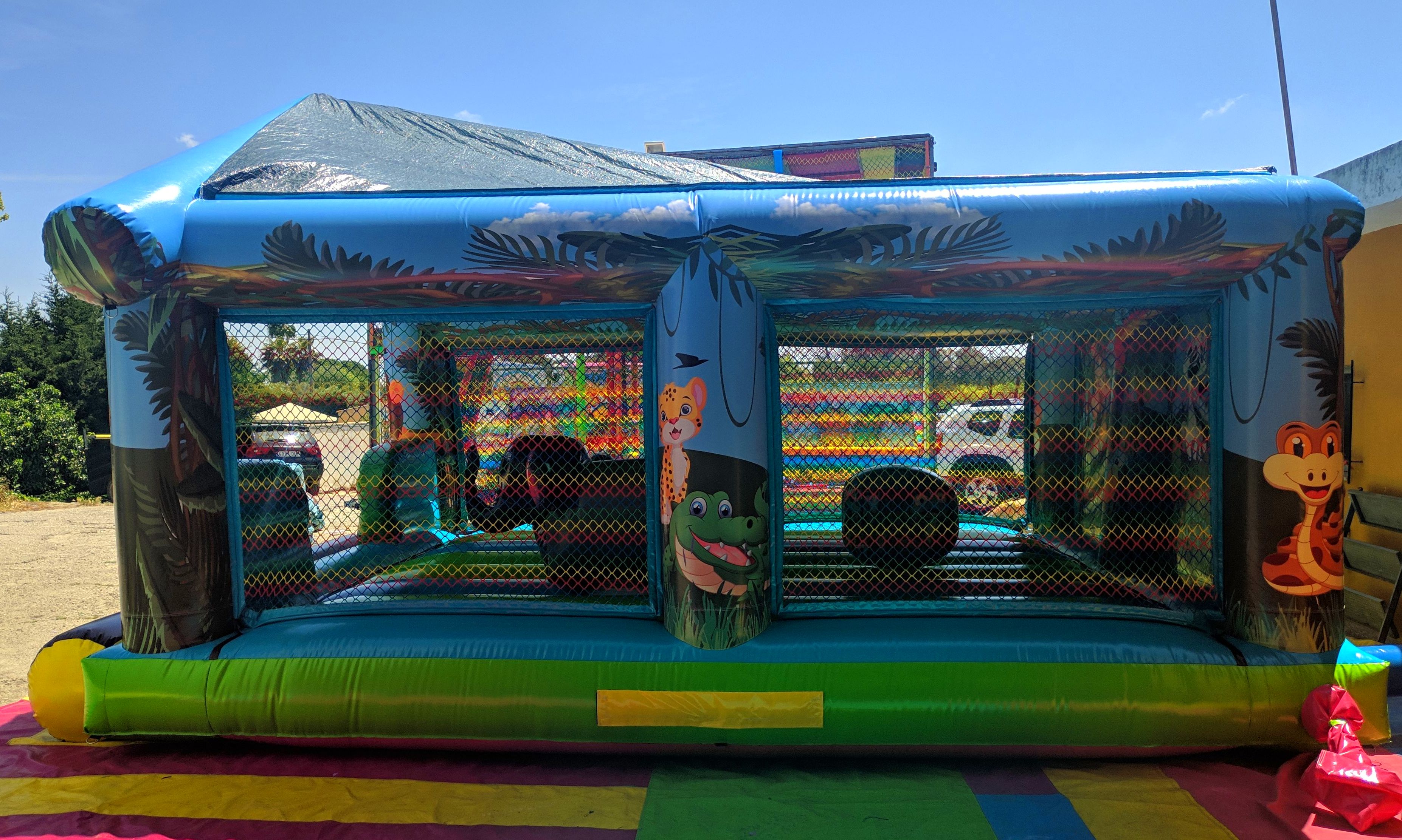 Castillo hinchable plataforma Happy Jungla: Catálogo de Hinchables Happy Jump Castillo hinchable plataforma Happy Jungla: Catálogo de Hinchables Happy Jump