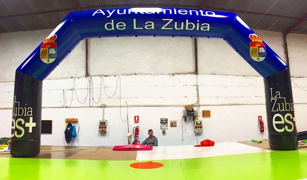 Arco de meta 4,00x8,00: Catálogo de Hinchables Happy Jump Arco de meta 4,00x8,00: Catálogo de Hinchables Happy Jump