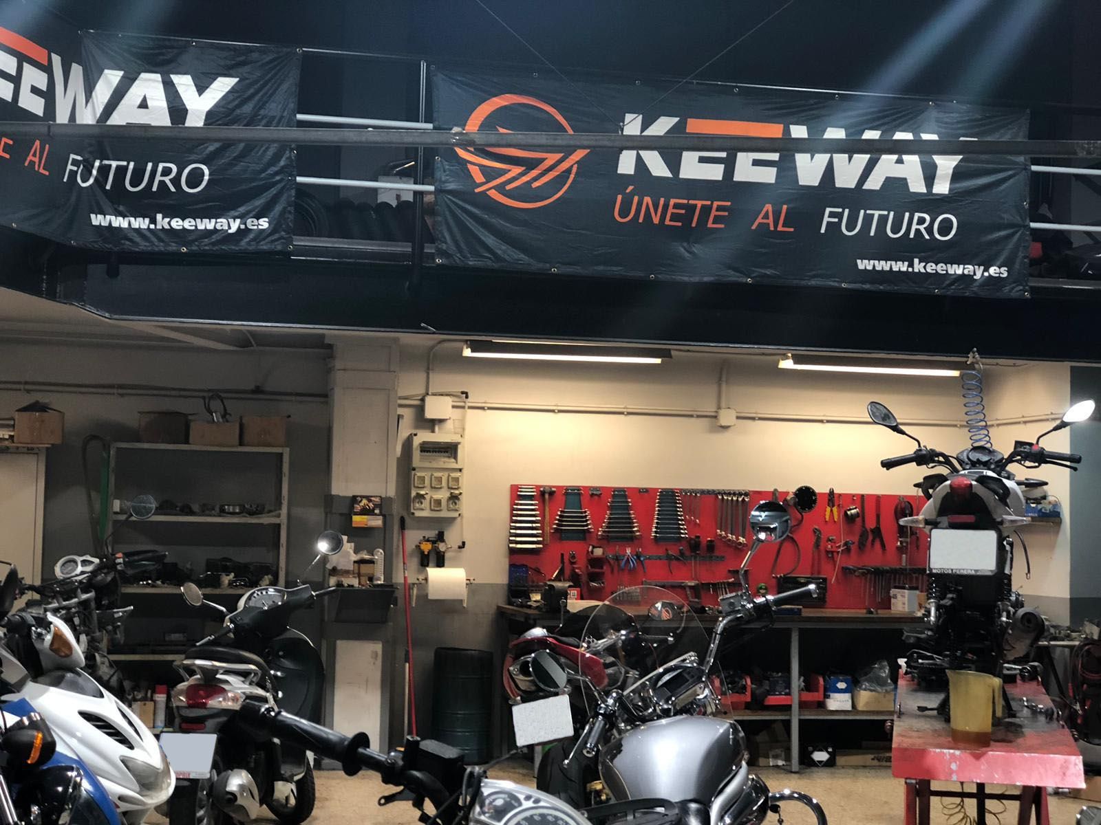 Taller: Motos de Moto Sport Lleida Taller: Motos de Moto Sport Lleida