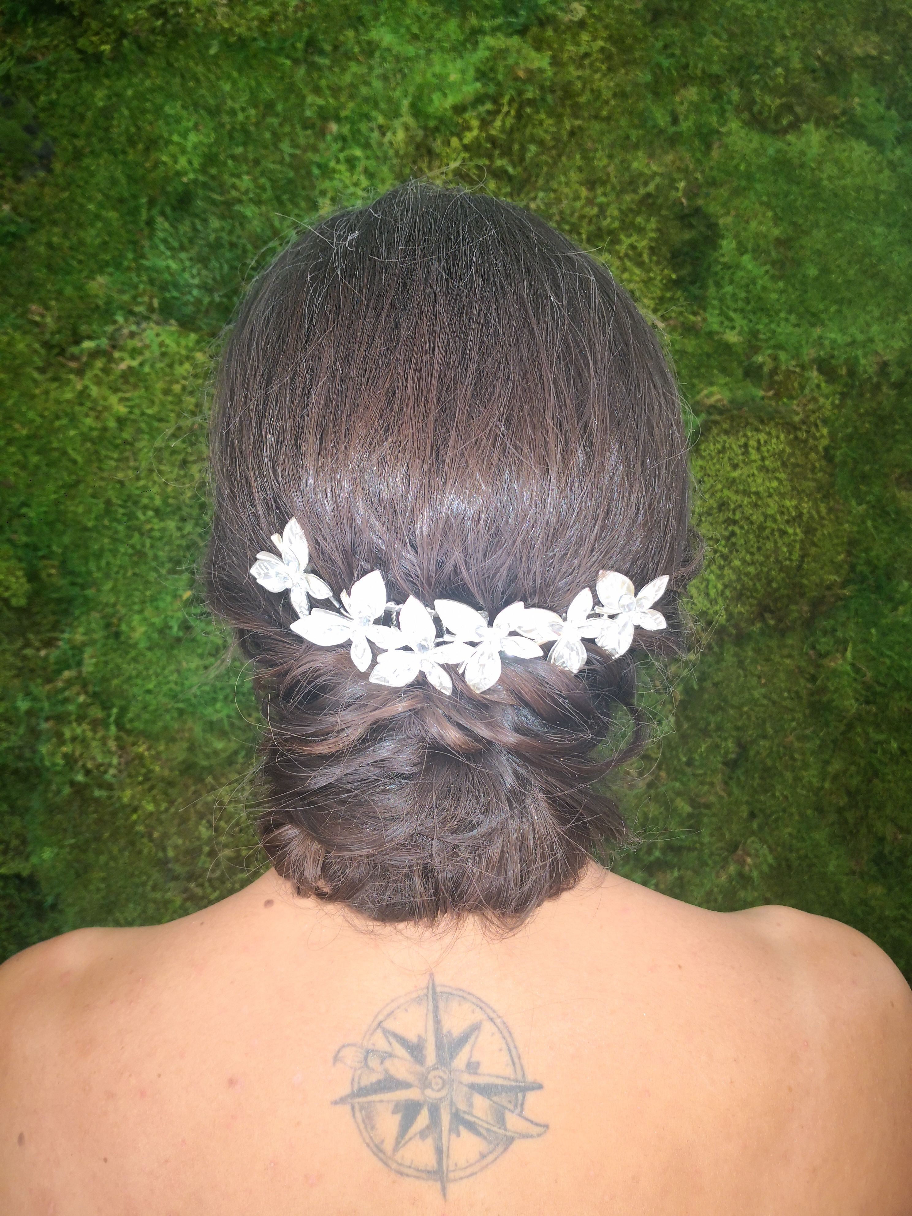 Bodas: Catálogo de Isabela Hair & Beauty Bodas: Catálogo de Isabela Hair & Beauty