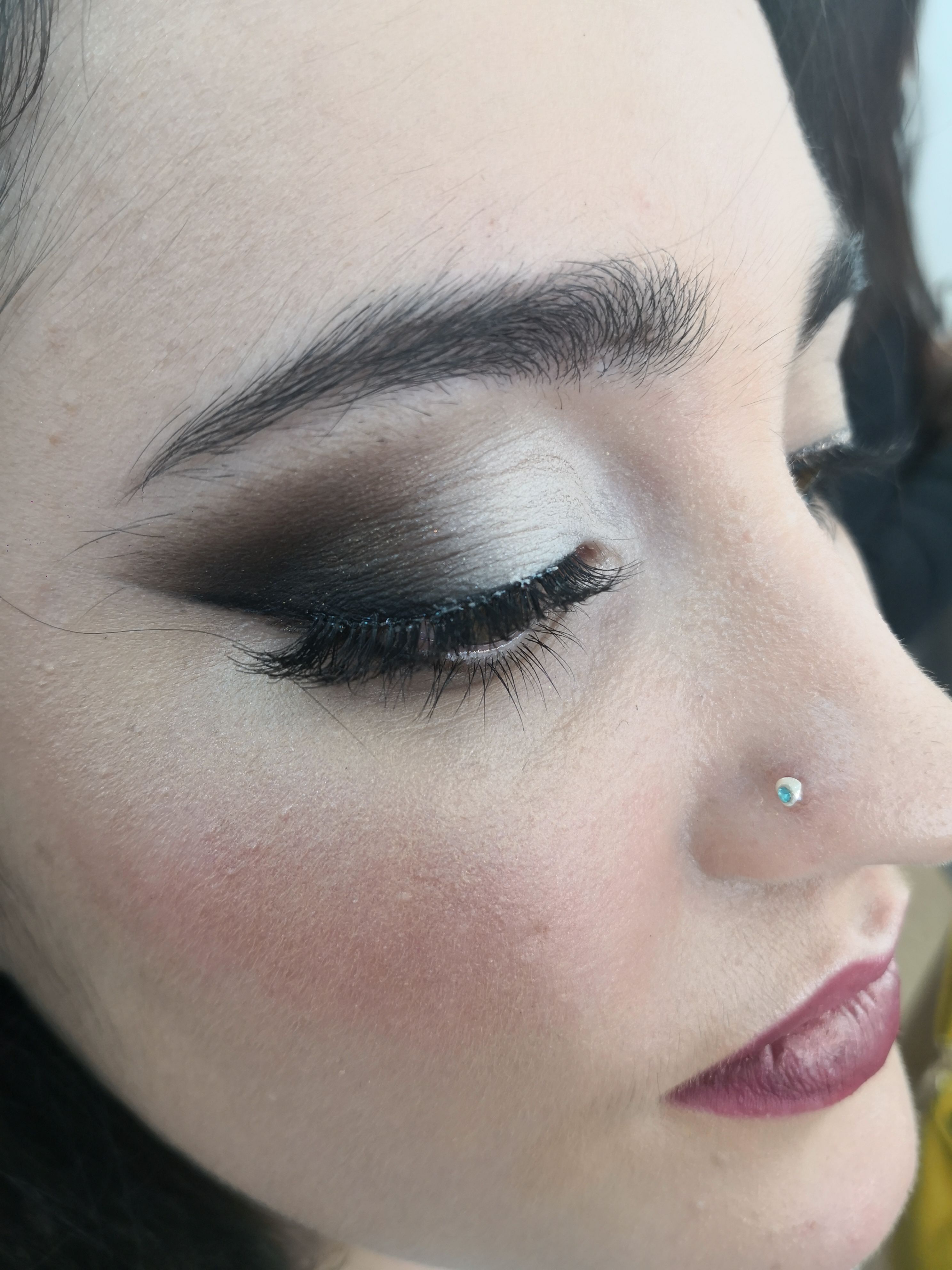 Maquillaje: Catálogo de Isabela Hair & Beauty Maquillaje: Catálogo de Isabela Hair & Beauty