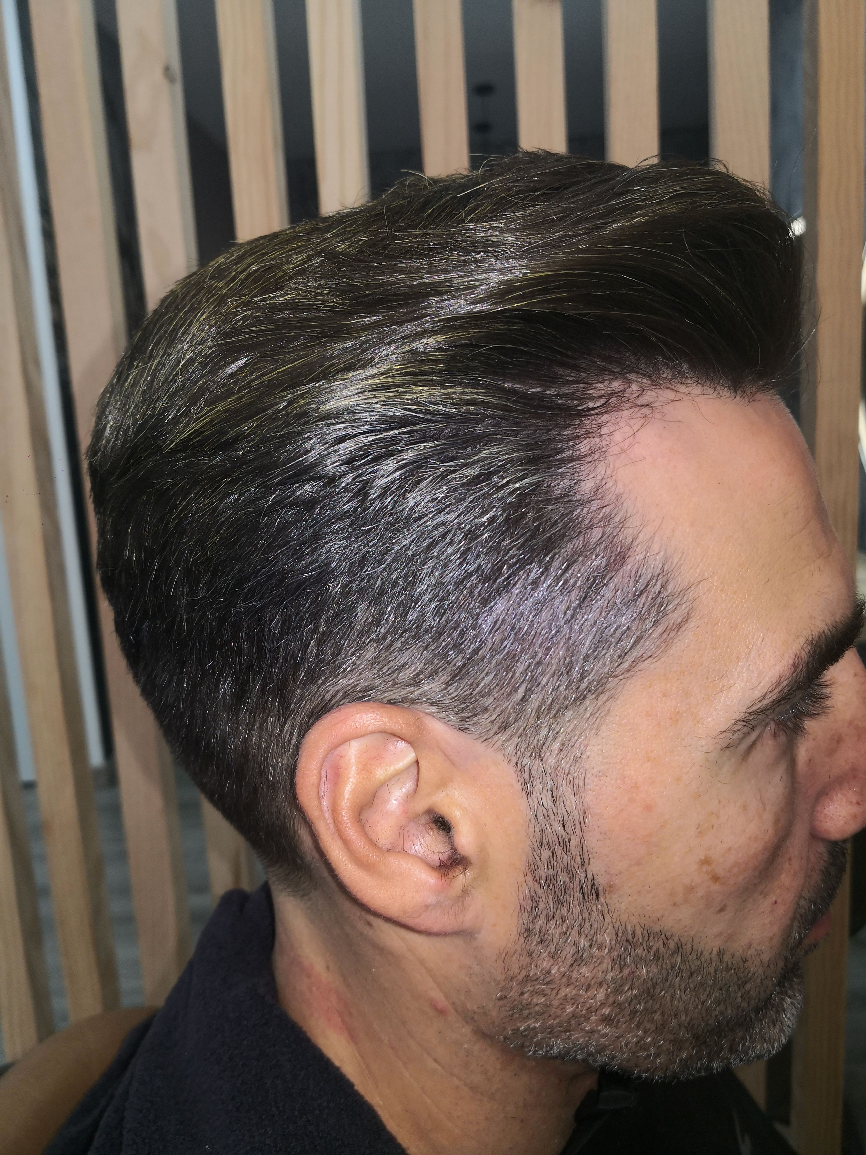 Corte de caballero: Catálogo de Isabela Hair & Beauty Corte de caballero: Catálogo de Isabela Hair & Beauty