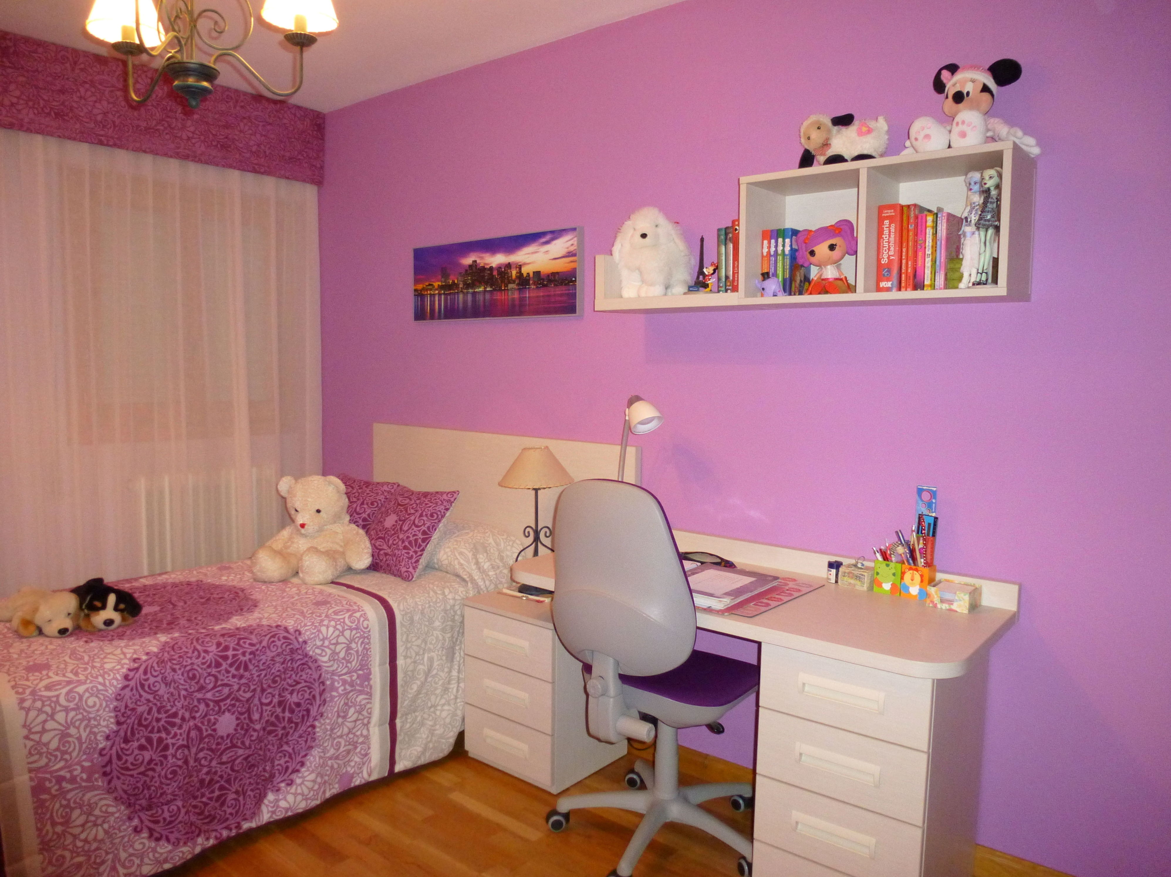 Dormitorio juvenil con escritorio 