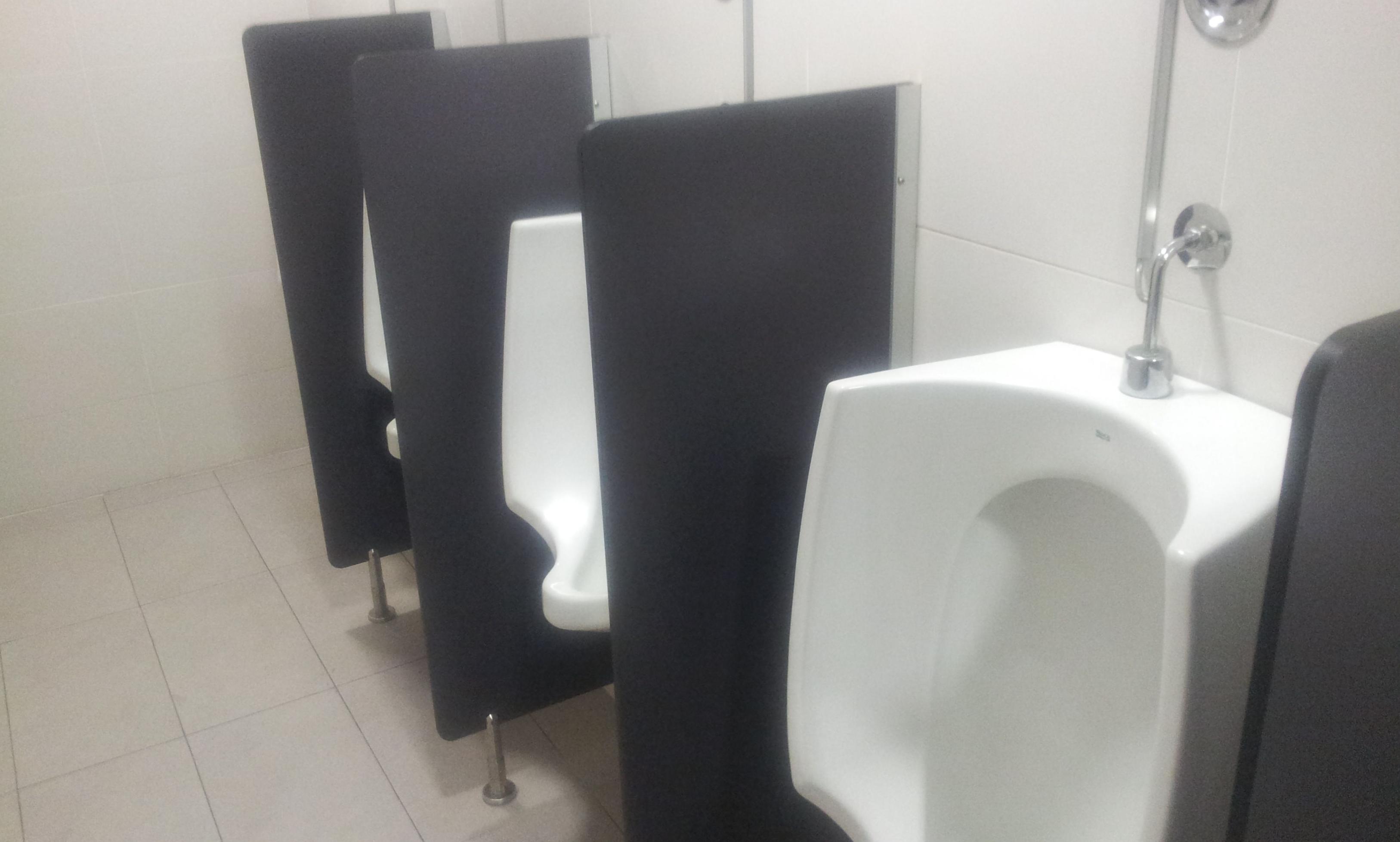 Separadores de urinarios Separadores de urinarios