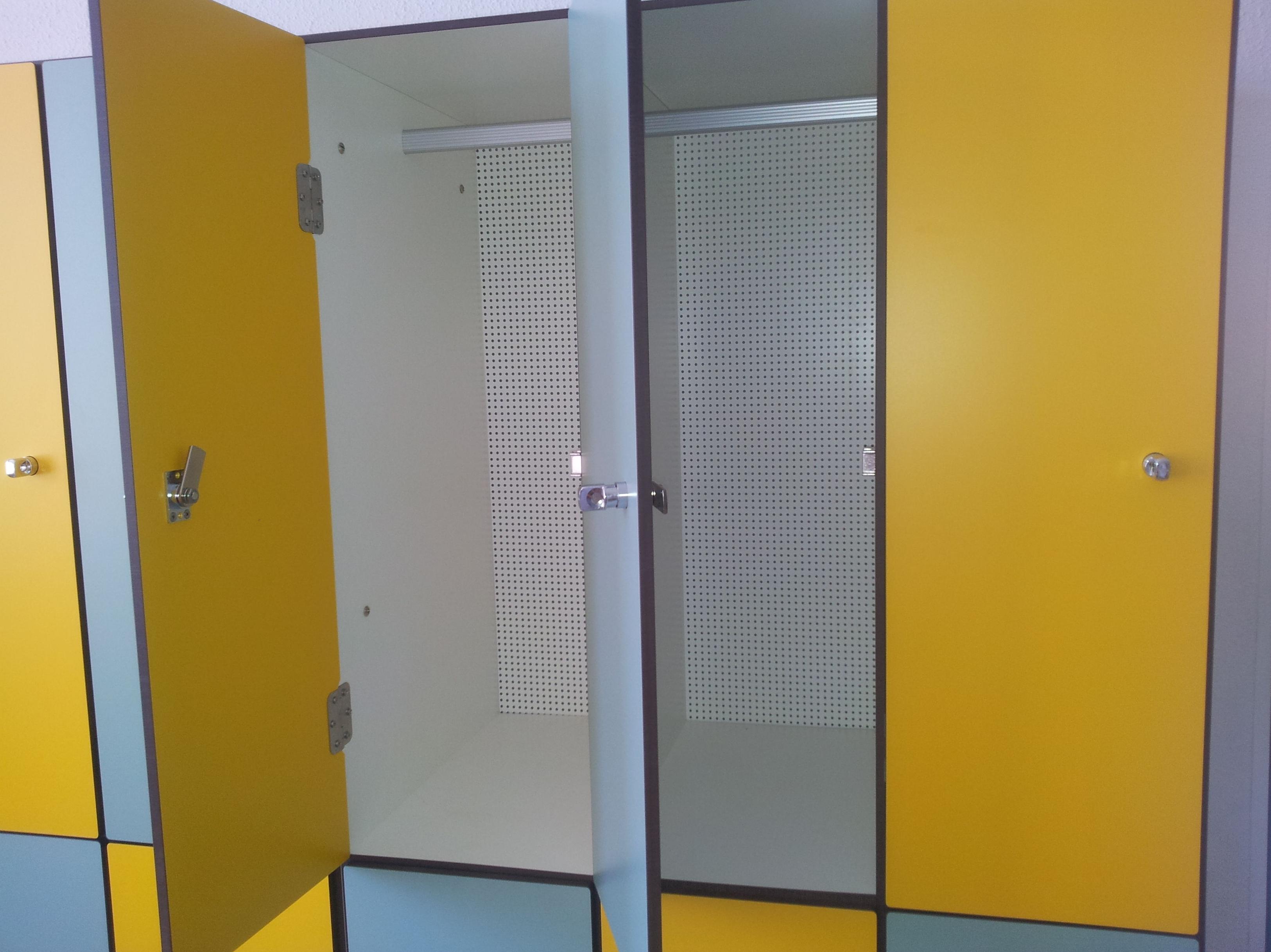 Taquillas fenólicas. (Zonas Húmedas): Productos de Imfasa Cabinas Sanitarias Taquillas fenólicas. (Zonas Húmedas): Productos de Imfasa Cabinas Sanitarias