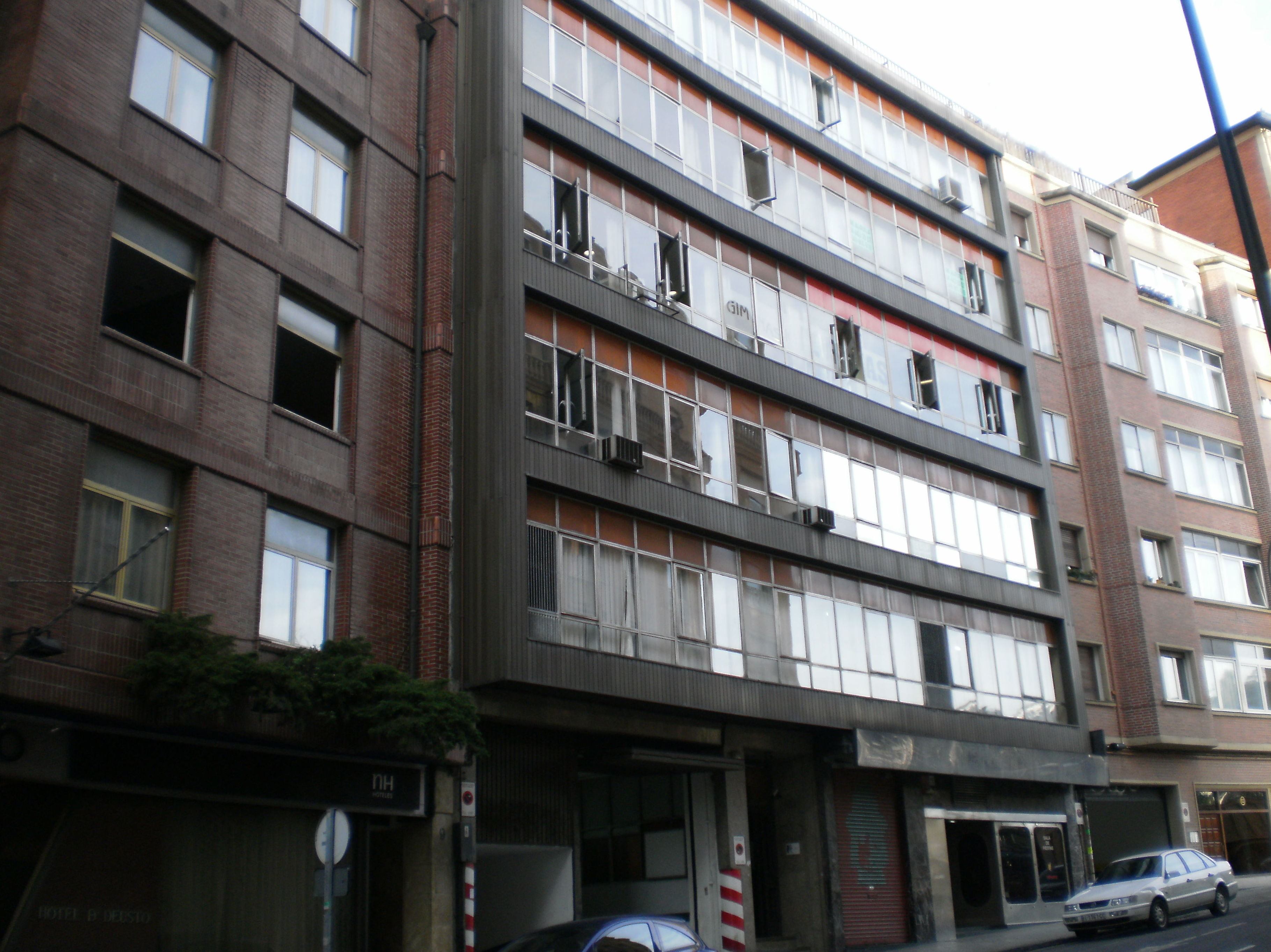 Alquiler local comercial c/ Francisco Macía, 11 4º B. Deusto: Inmuebles de Alquiler de Locales Comerciales Gespafor Alquiler local comercial c/ Francisco Macía, 11 4º B. Deusto: Inmuebles de Alquiler de Locales Comerciales Gespafor