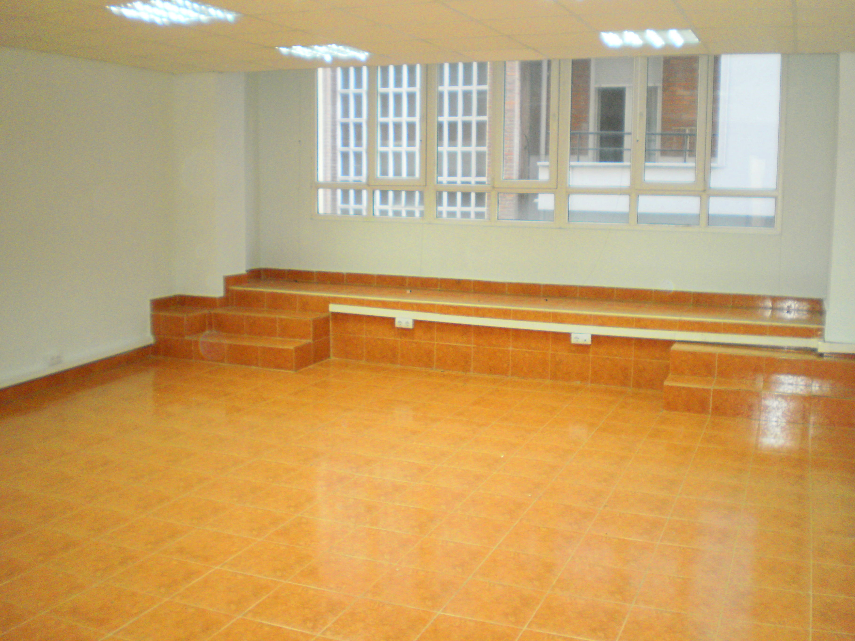 Alquiler local Costa,12-14 1ºizq. nº3: Inmuebles de Alquiler de Locales Comerciales Gespafor Alquiler local Costa,12-14 1ºizq. nº3: Inmuebles de Alquiler de Locales Comerciales Gespafor