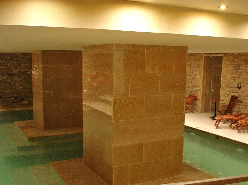 Imagen de la reforma de un spa en Barcelona
