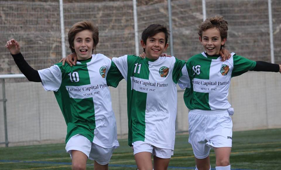 Fútbol 7 y 'Escola' : El Club de VALLDOREIX FC Fútbol 7 y 'Escola' : El Club de VALLDOREIX FC