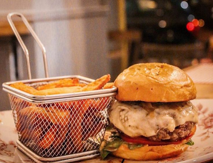 Principales: Carta de Fitz Burguer Principales: Carta de Fitz Burguer