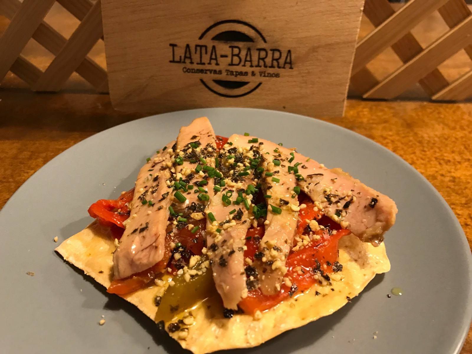 Menú del día: Especialidades de Lata Barra Multibar Menú del día: Especialidades de Lata Barra Multibar