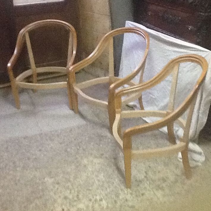 Venta de muebles restaurados en Pamplona