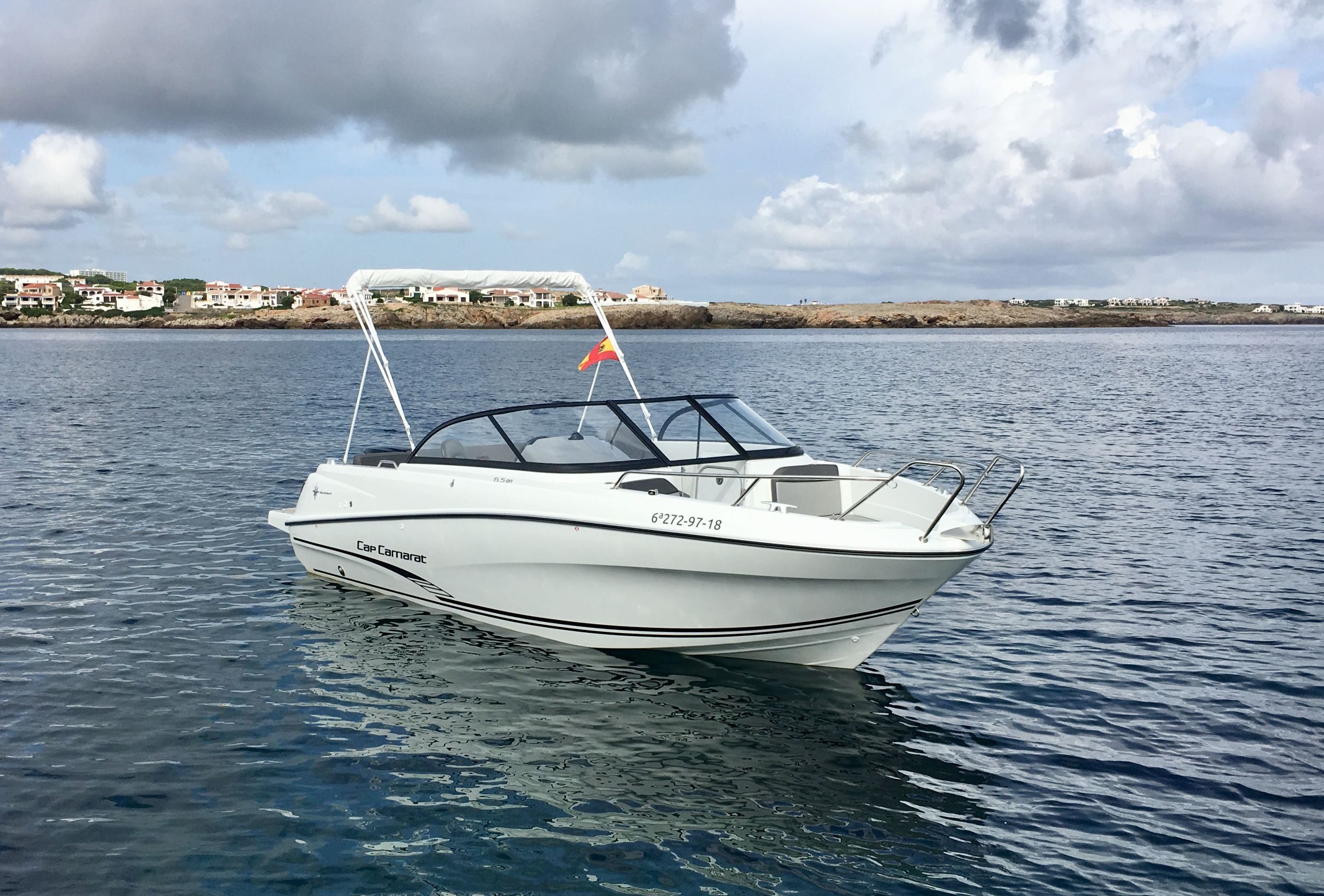 Jeanneau 650 BR: Productos y servicios de Náutica Puig Jeanneau 650 BR: Productos y servicios de Náutica Puig