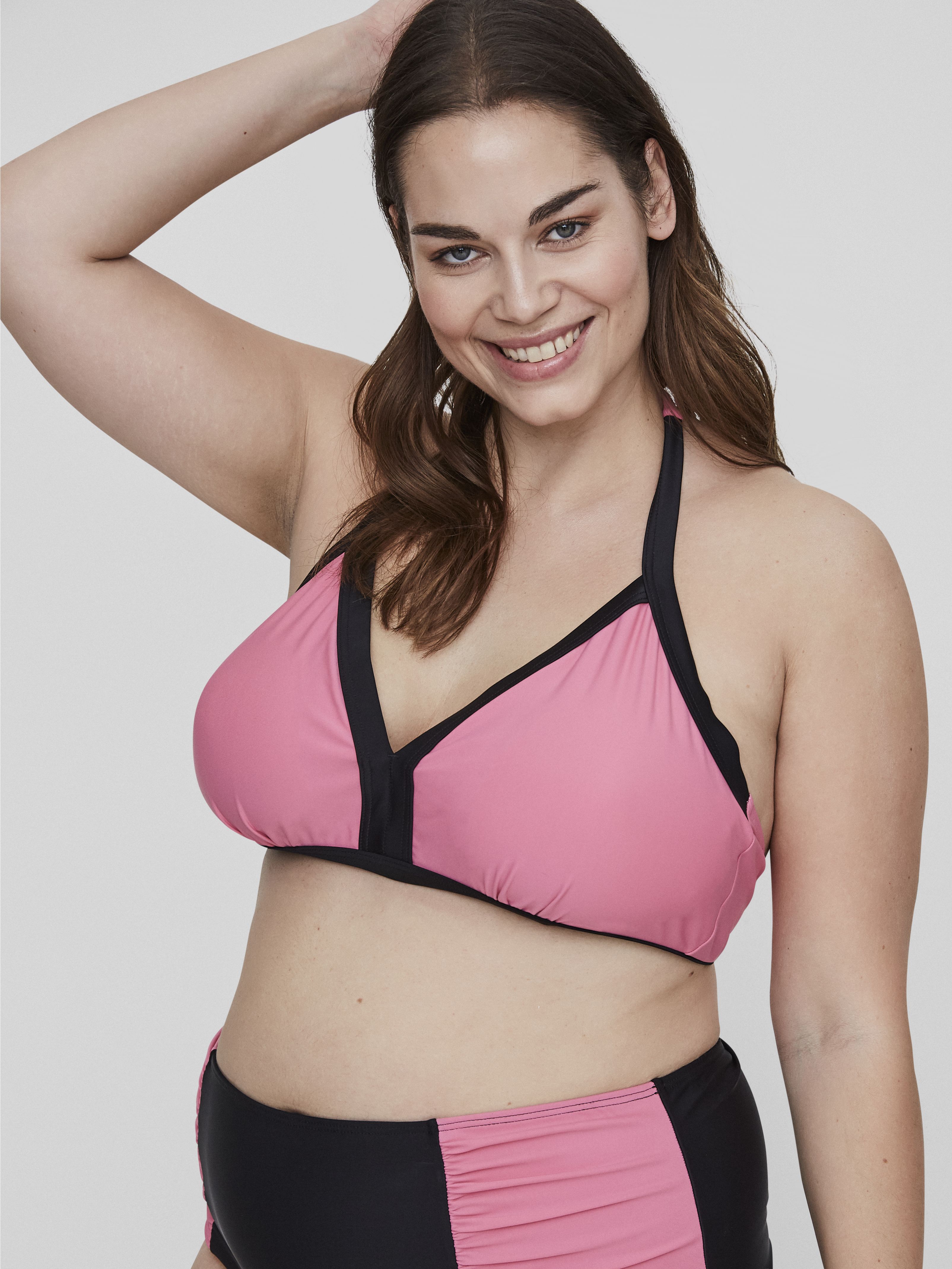 Ropa de baño: Moda, tallas grandes de Rebecca Tallas Especiales Ropa de baño: Moda, tallas grandes de Rebecca Tallas Especiales