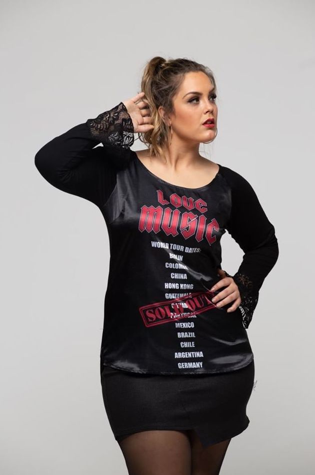 Camisetas: Moda, tallas grandes de Rebecca Tallas Especiales Camisetas: Moda, tallas grandes de Rebecca Tallas Especiales