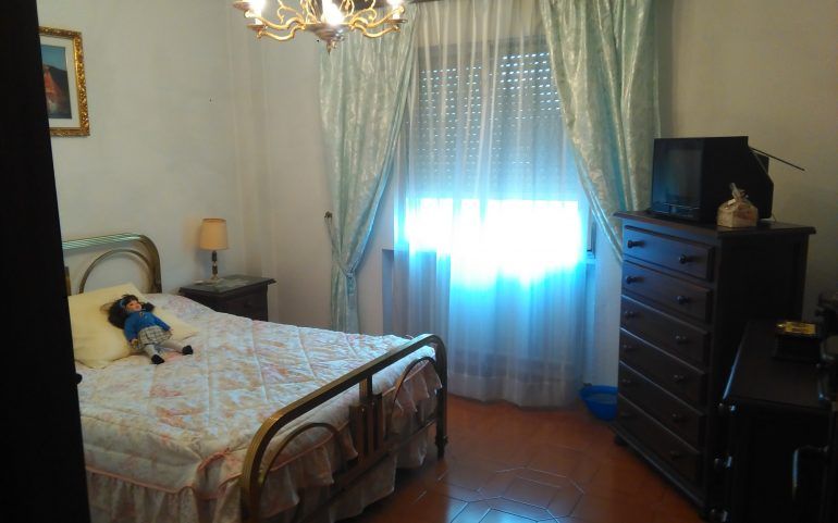 Piso en venta Avenida Alcázar, 4 dormitorios: Inmuebles Urbanos de ANTONIO ARAGONÉS DÍAZ PAVÓN Piso en venta Avenida Alcázar, 4 dormitorios: Inmuebles Urbanos de ANTONIO ARAGONÉS DÍAZ PAVÓN